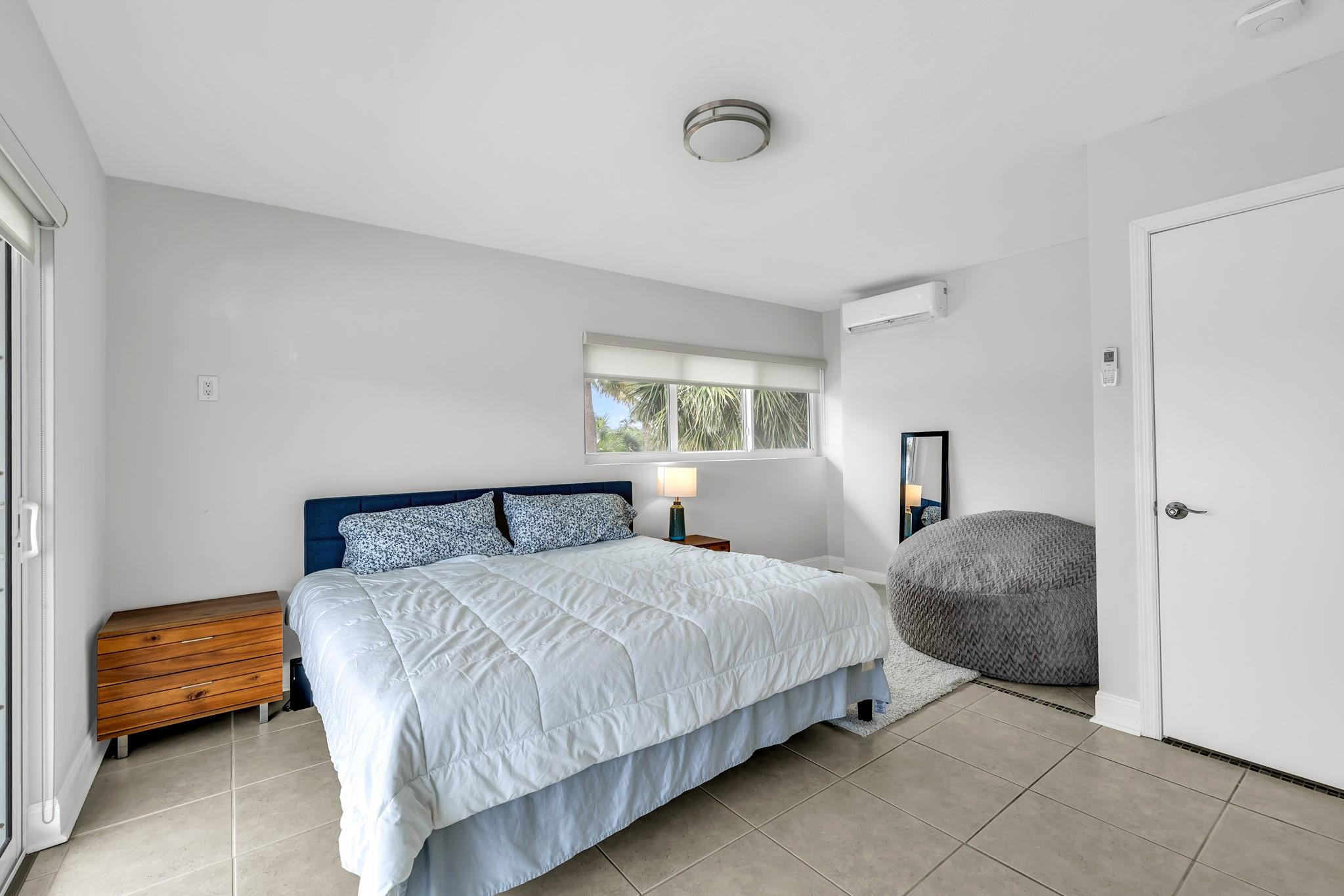 2812 NE 27th, Lighthouse Point FL 33064