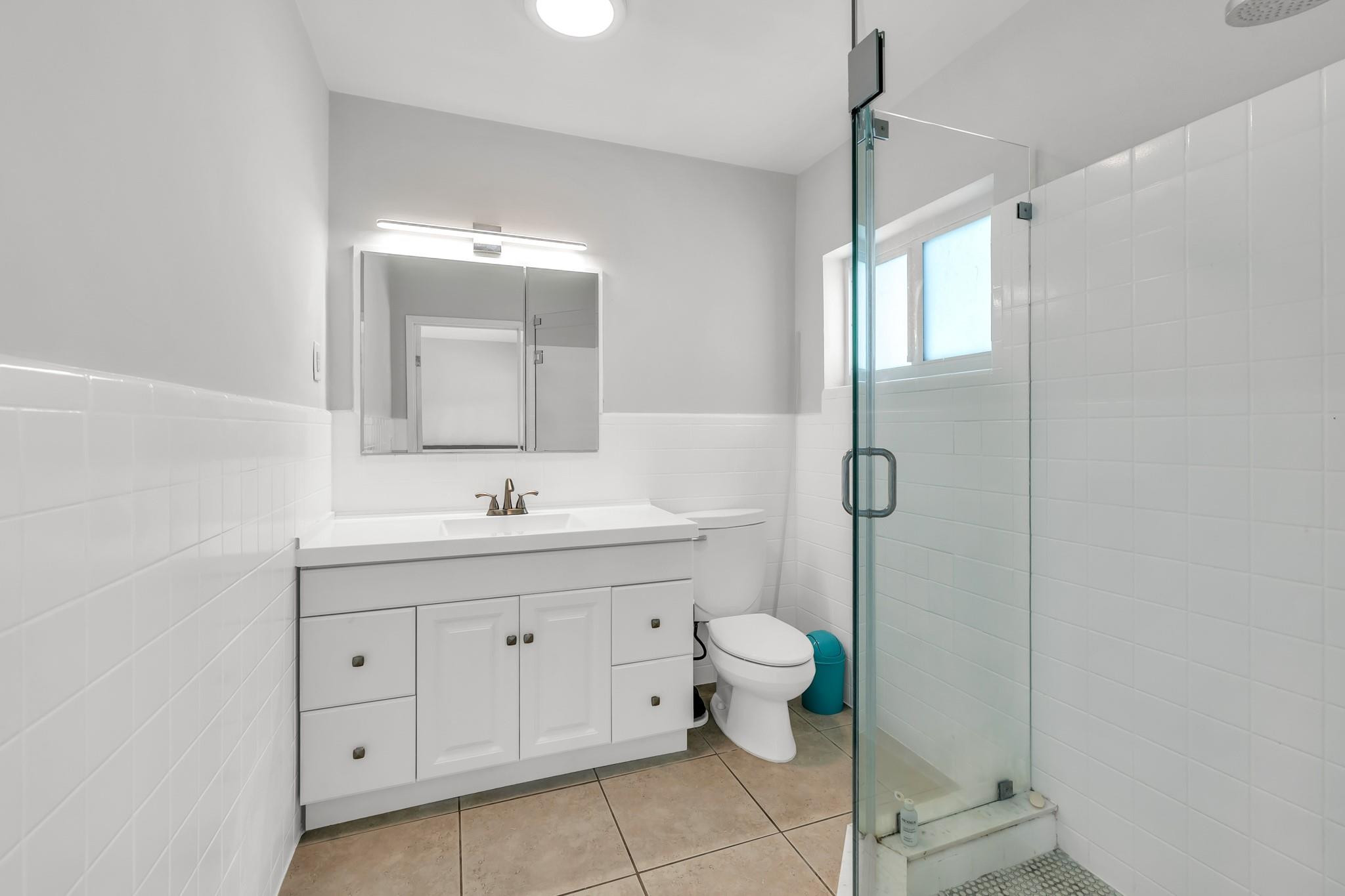 2812 NE 27th, Lighthouse Point FL 33064