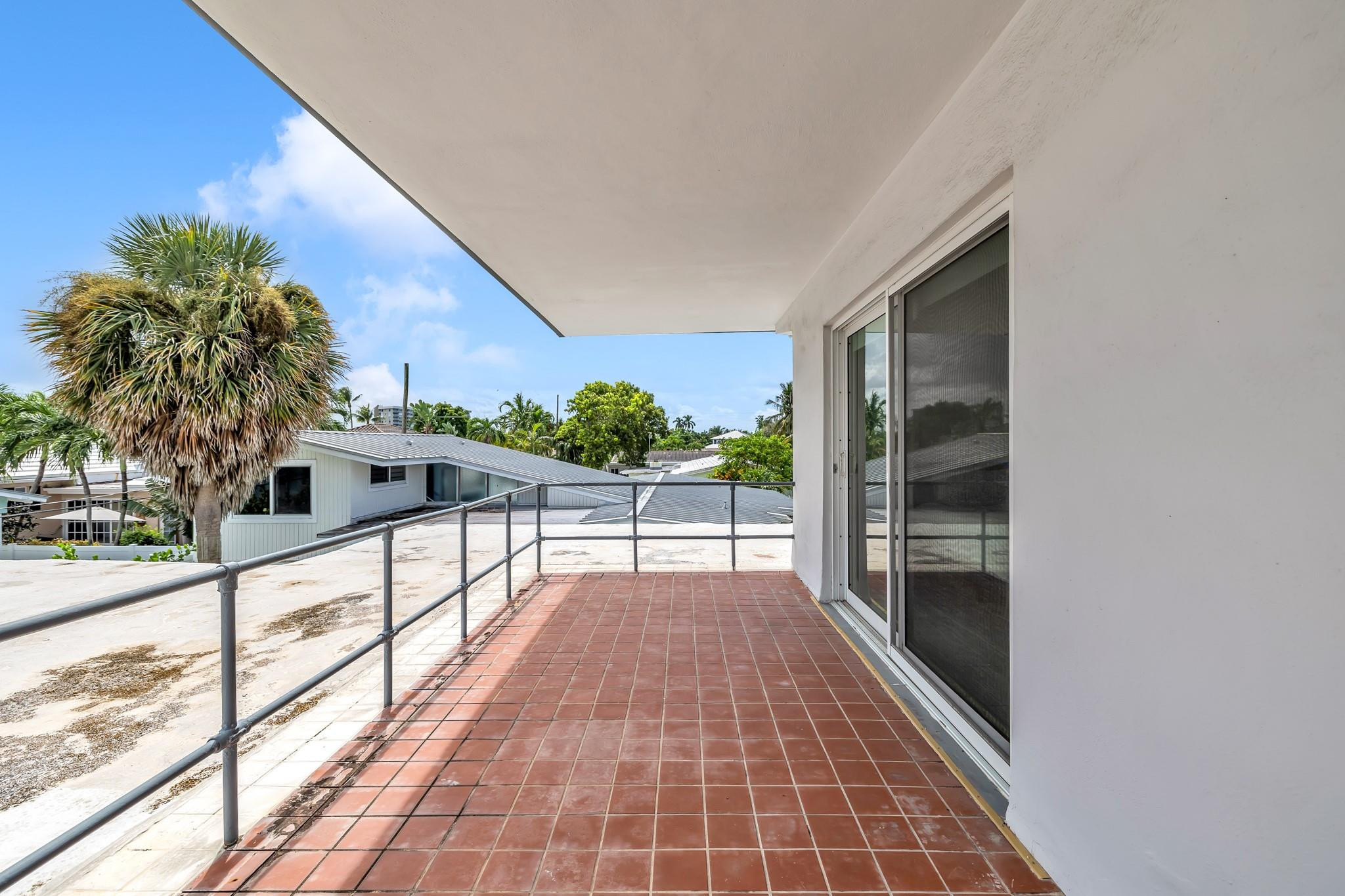 2812 NE 27th, Lighthouse Point FL 33064