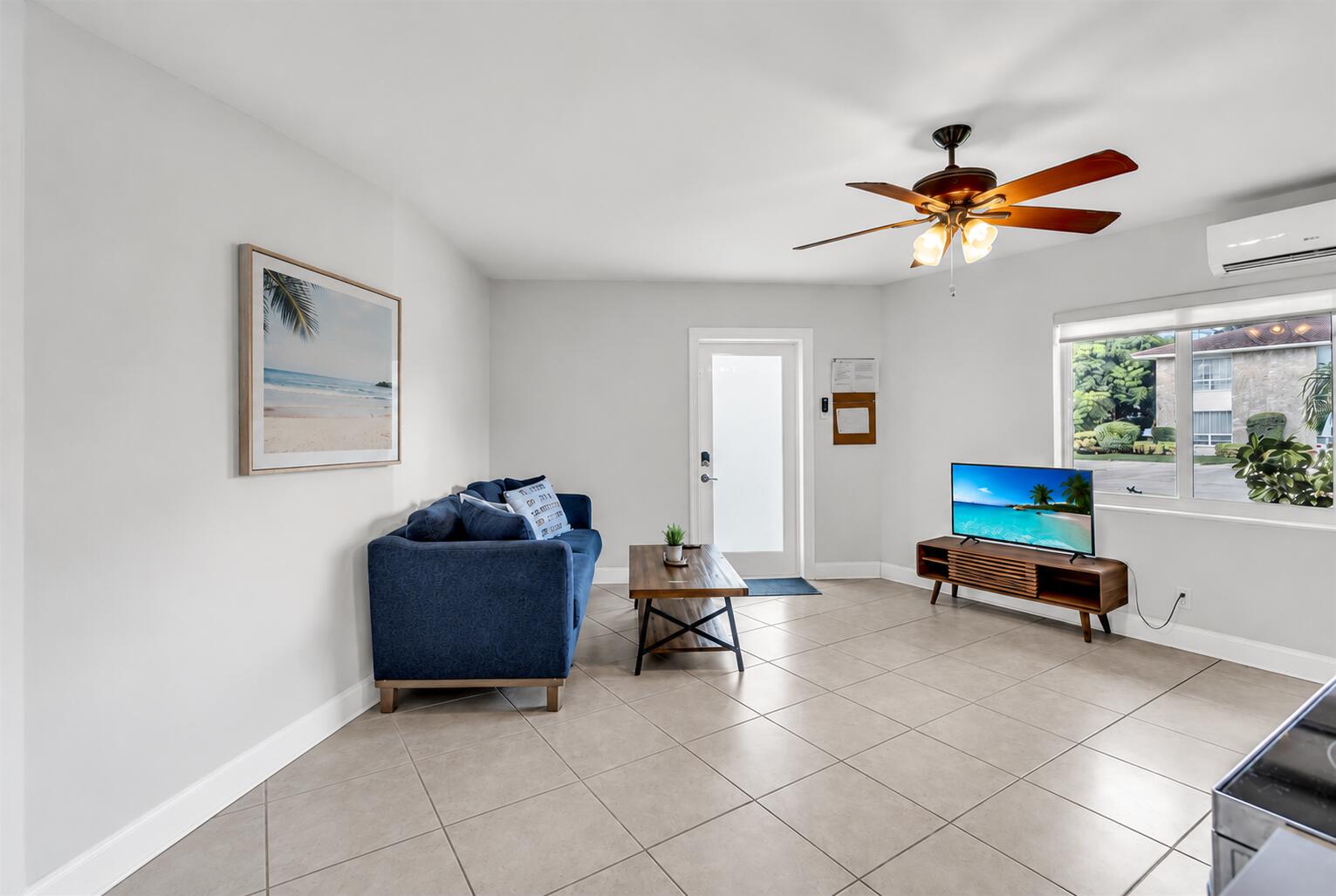 2812 NE 27th, Lighthouse Point FL 33064