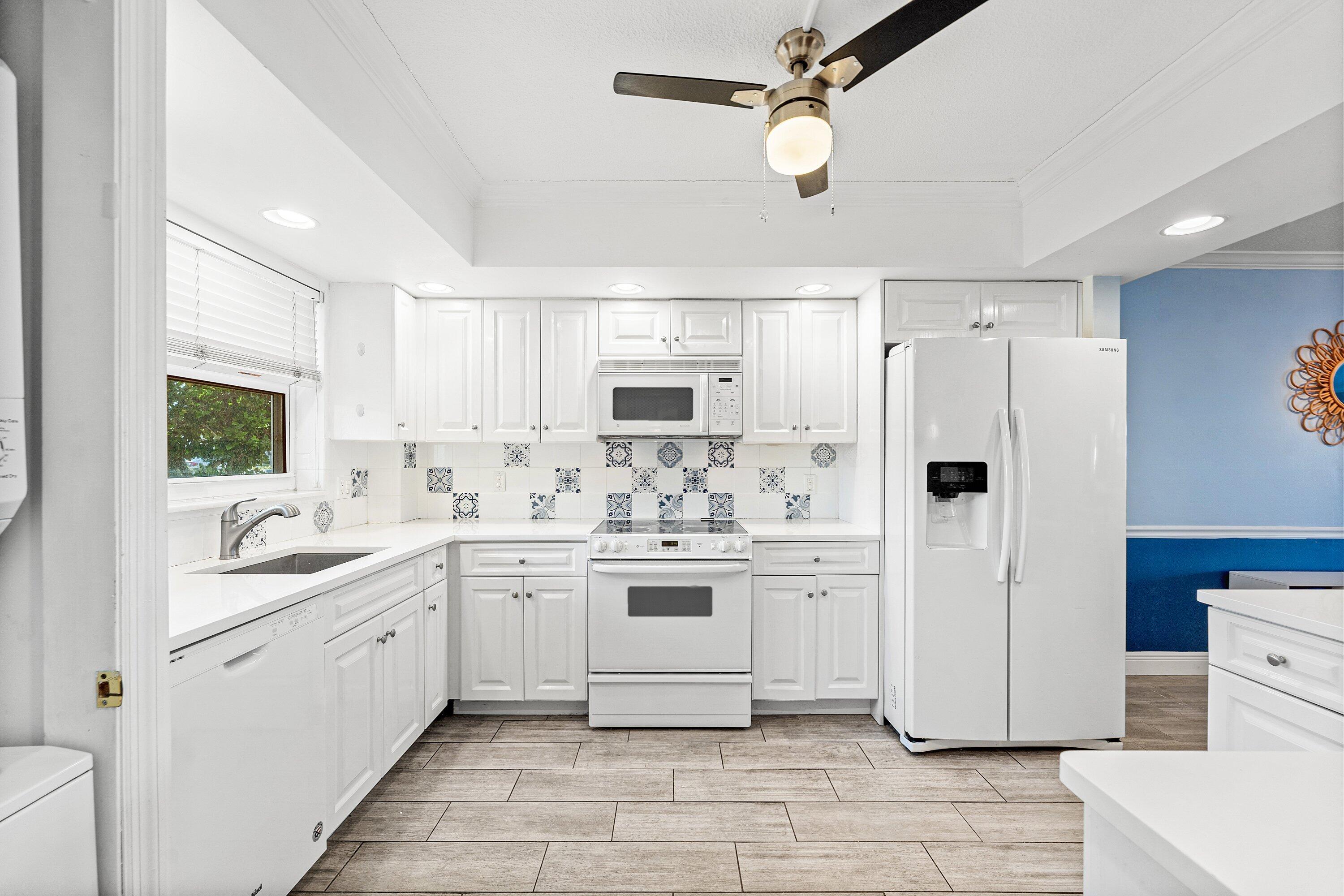 3031 NE 51st #106w, Fort Lauderdale FL 33308