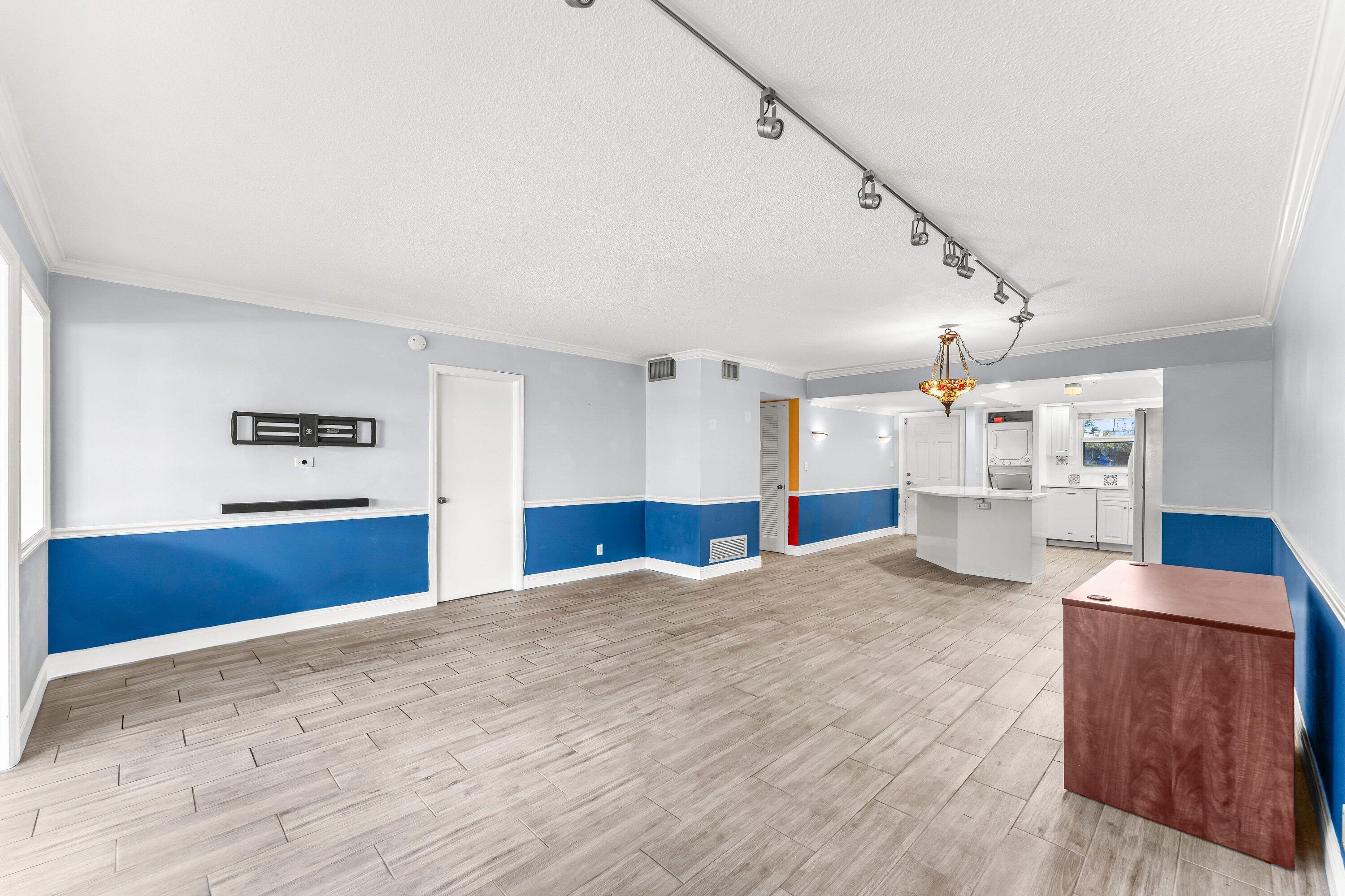 3031 NE 51st #106w, Fort Lauderdale FL 33308