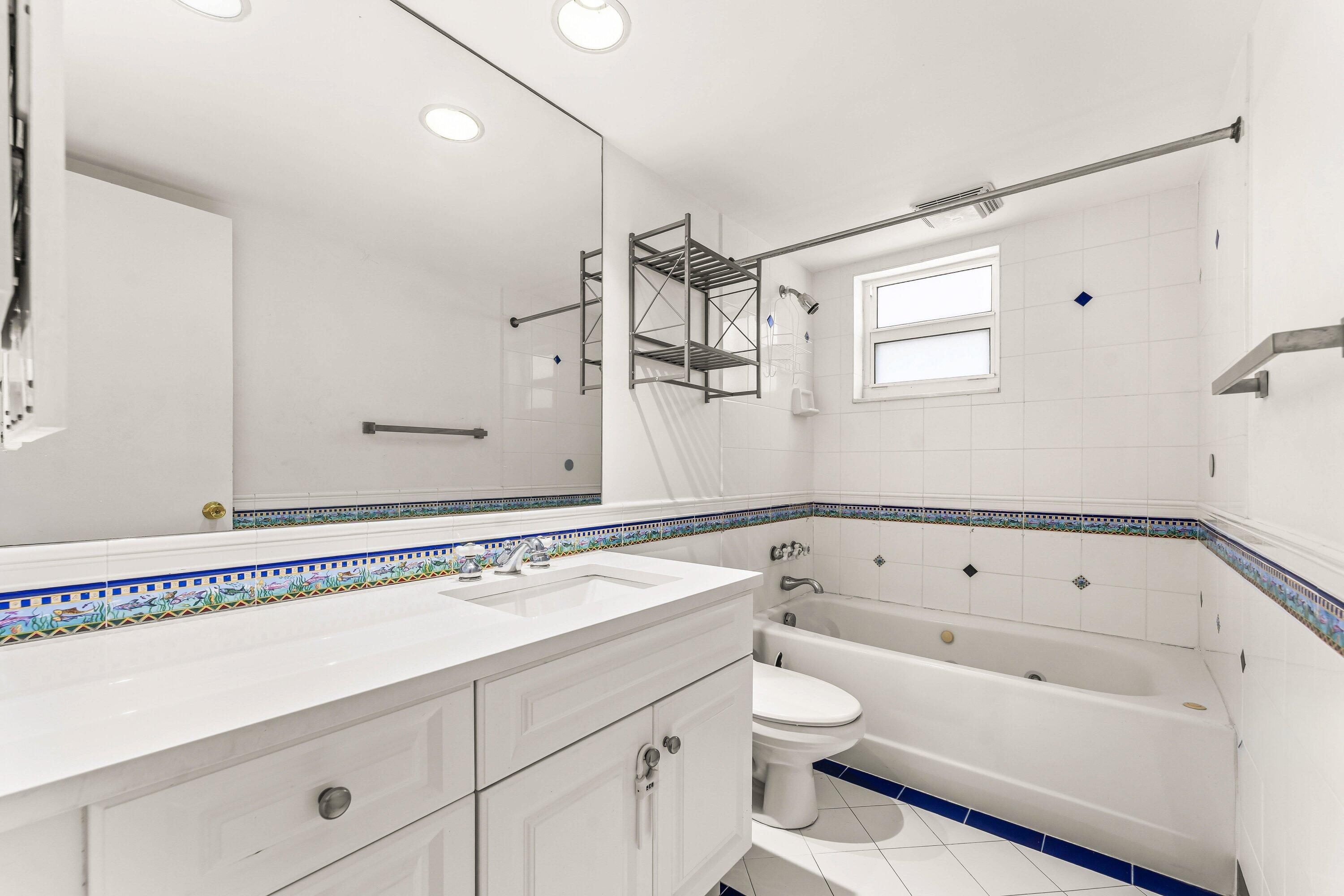 3031 NE 51st #106w, Fort Lauderdale FL 33308