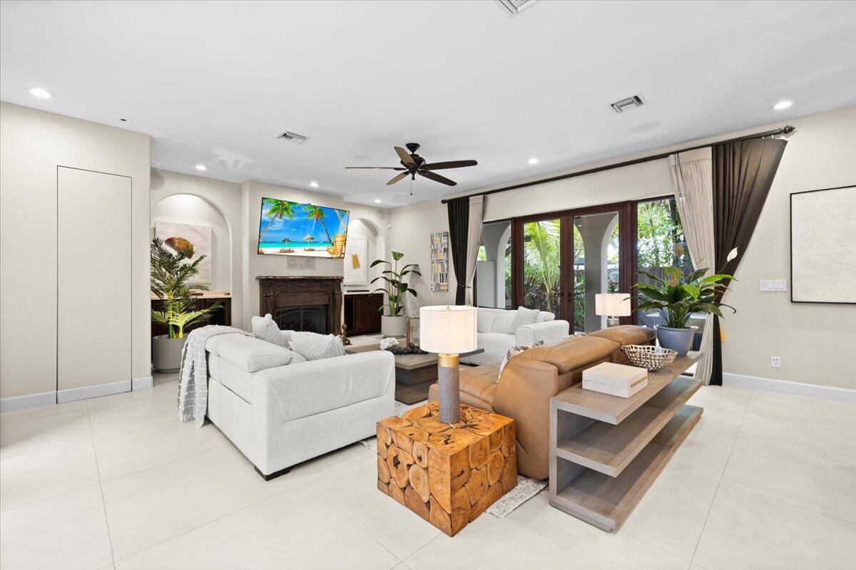 1312 SE 2nd, Fort Lauderdale FL 33301