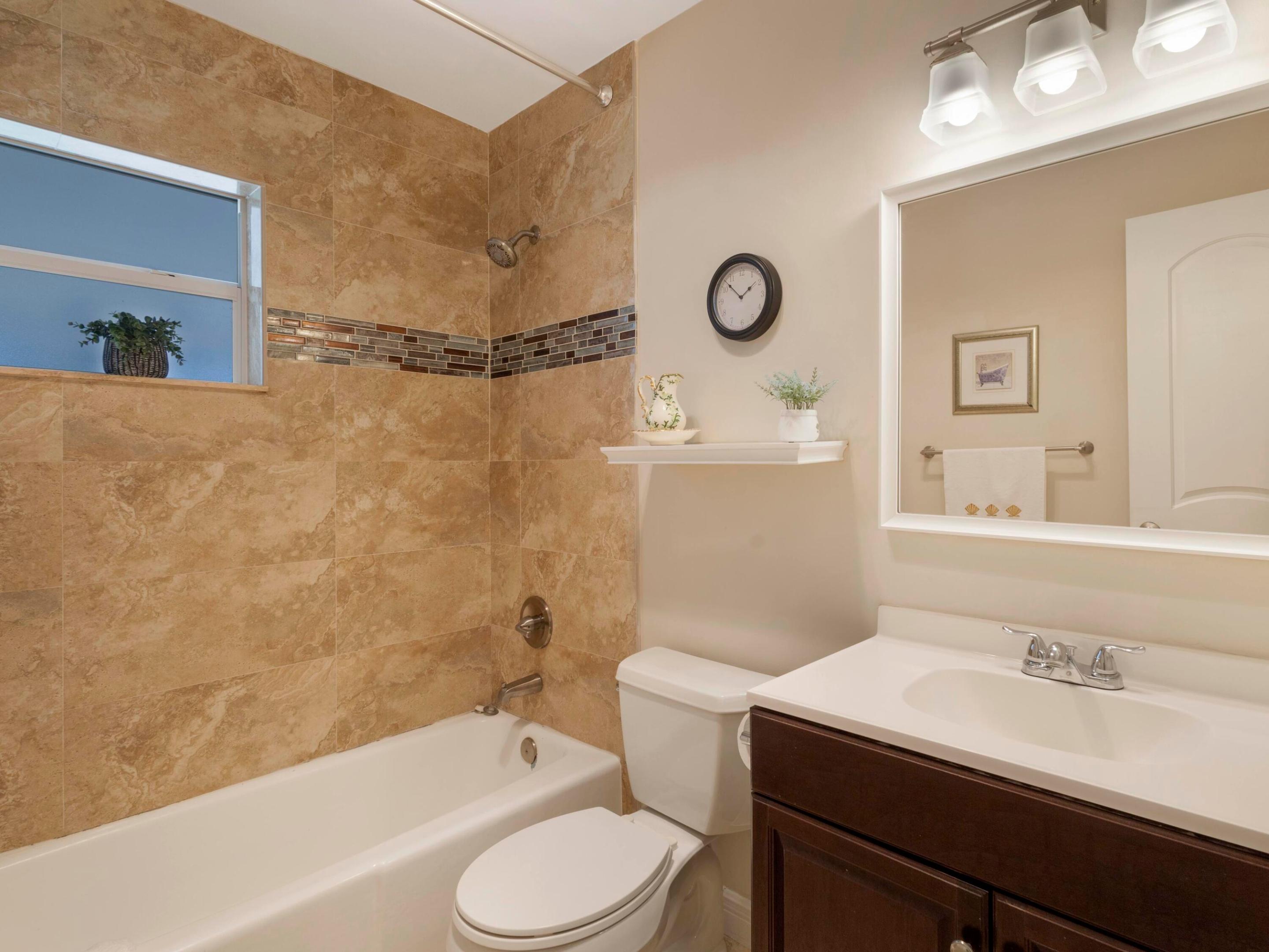 832 Green #1, West Palm Beach FL 33405