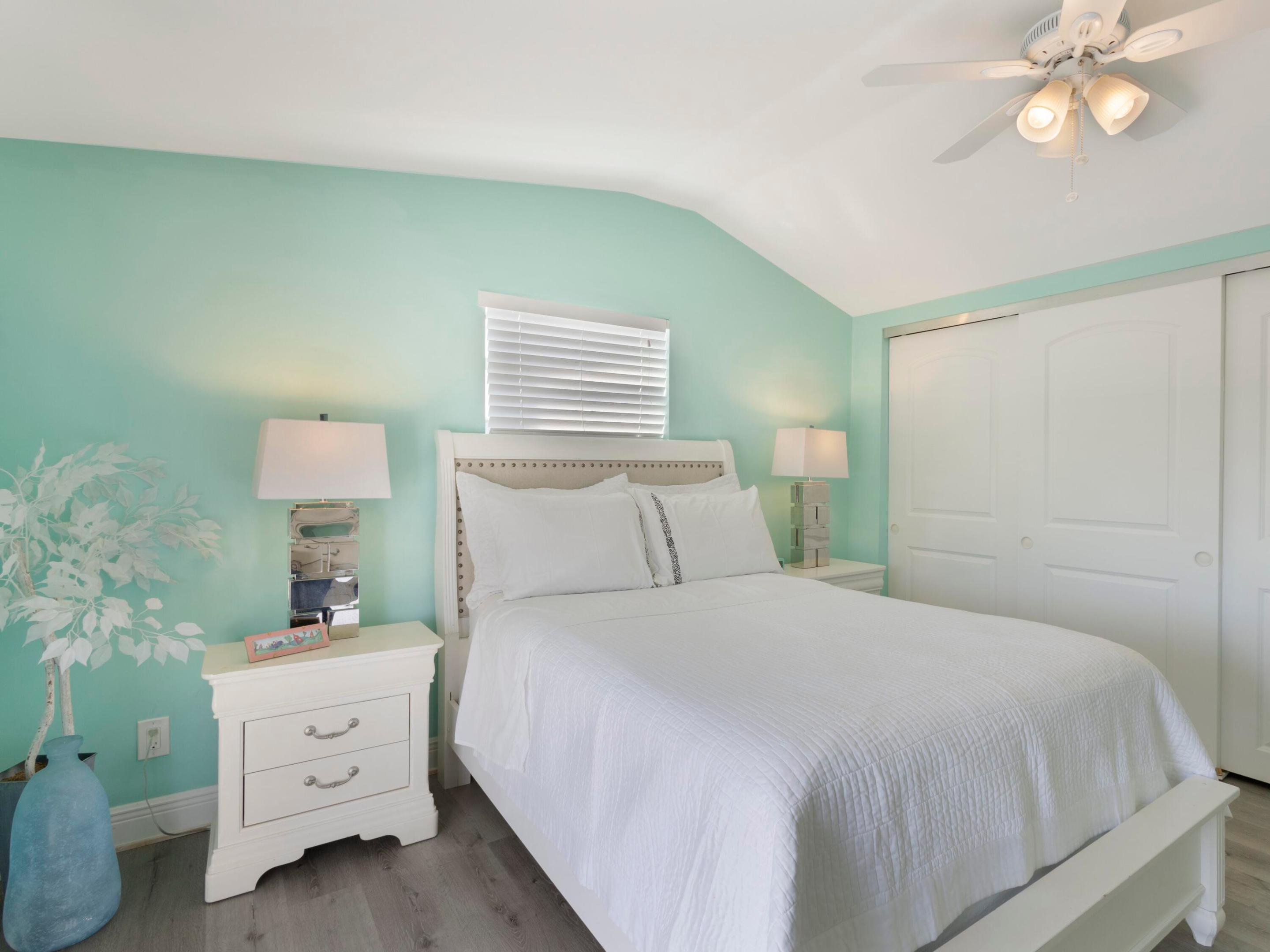 832 Green #1, West Palm Beach FL 33405