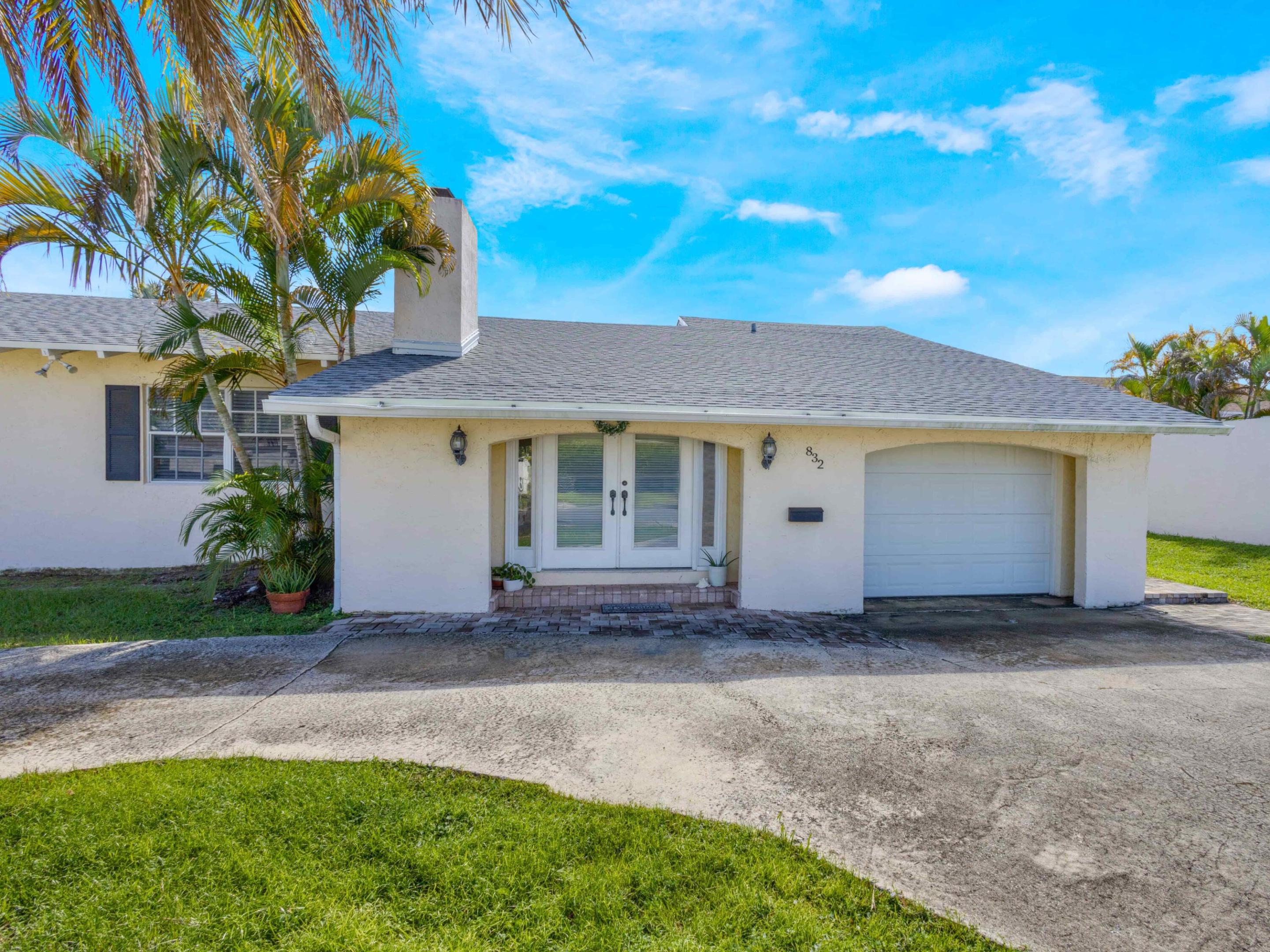 832 Green #1, West Palm Beach FL 33405