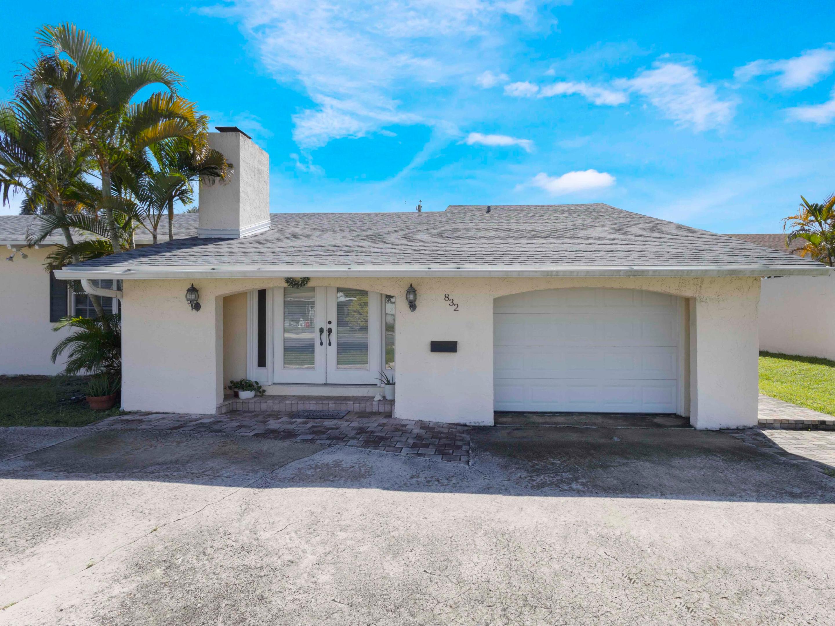 832 Green #1, West Palm Beach FL 33405