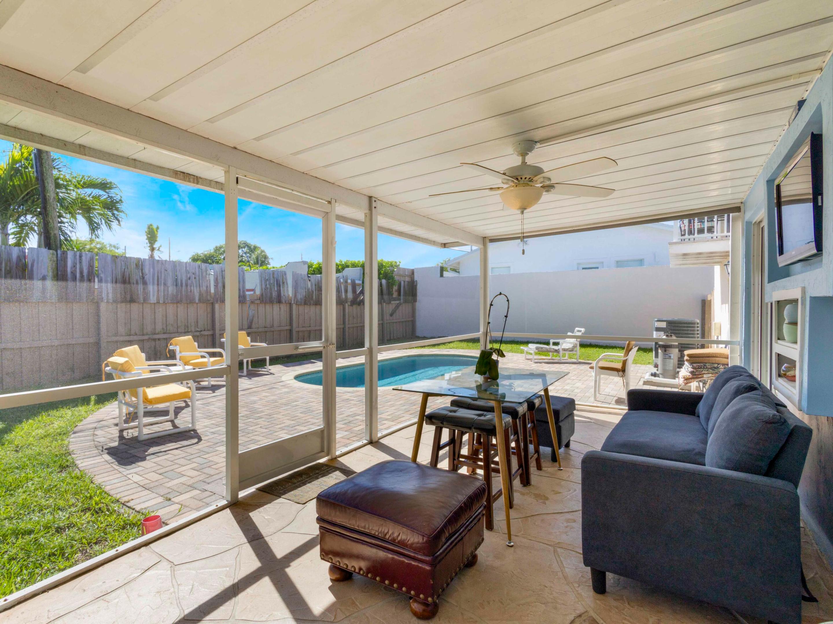 832 Green #1, West Palm Beach FL 33405