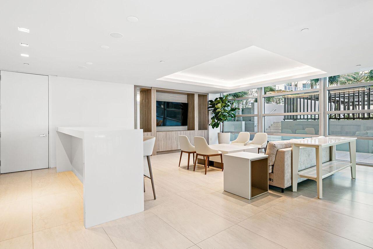 3100 N Ocean #1702p, Singer Island FL 33404