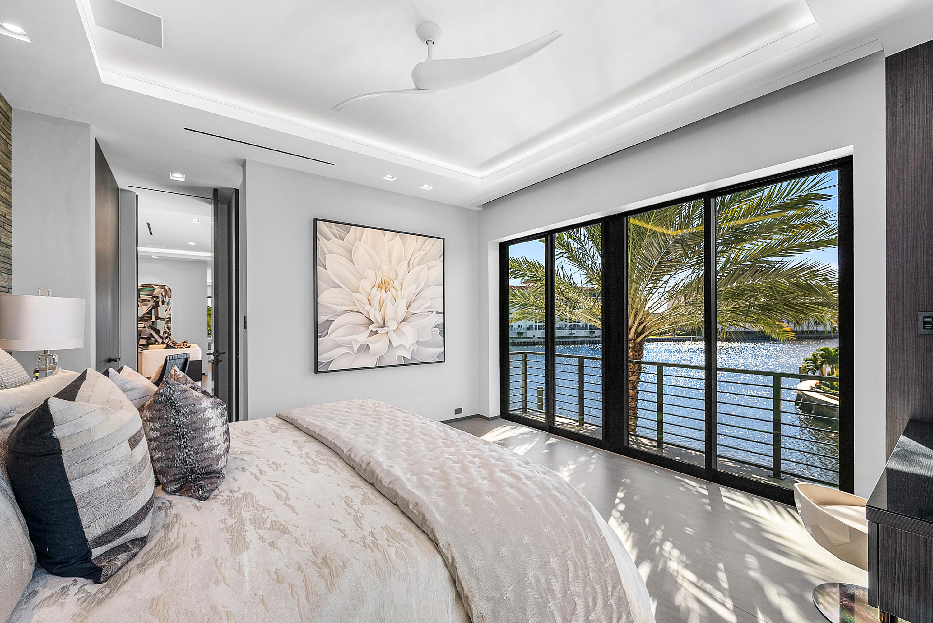 2934 NE 8th, Boca Raton FL 33431