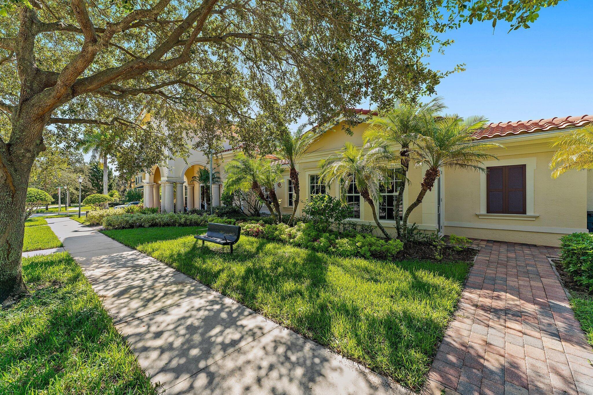 150 Lismore, Jupiter FL 33458