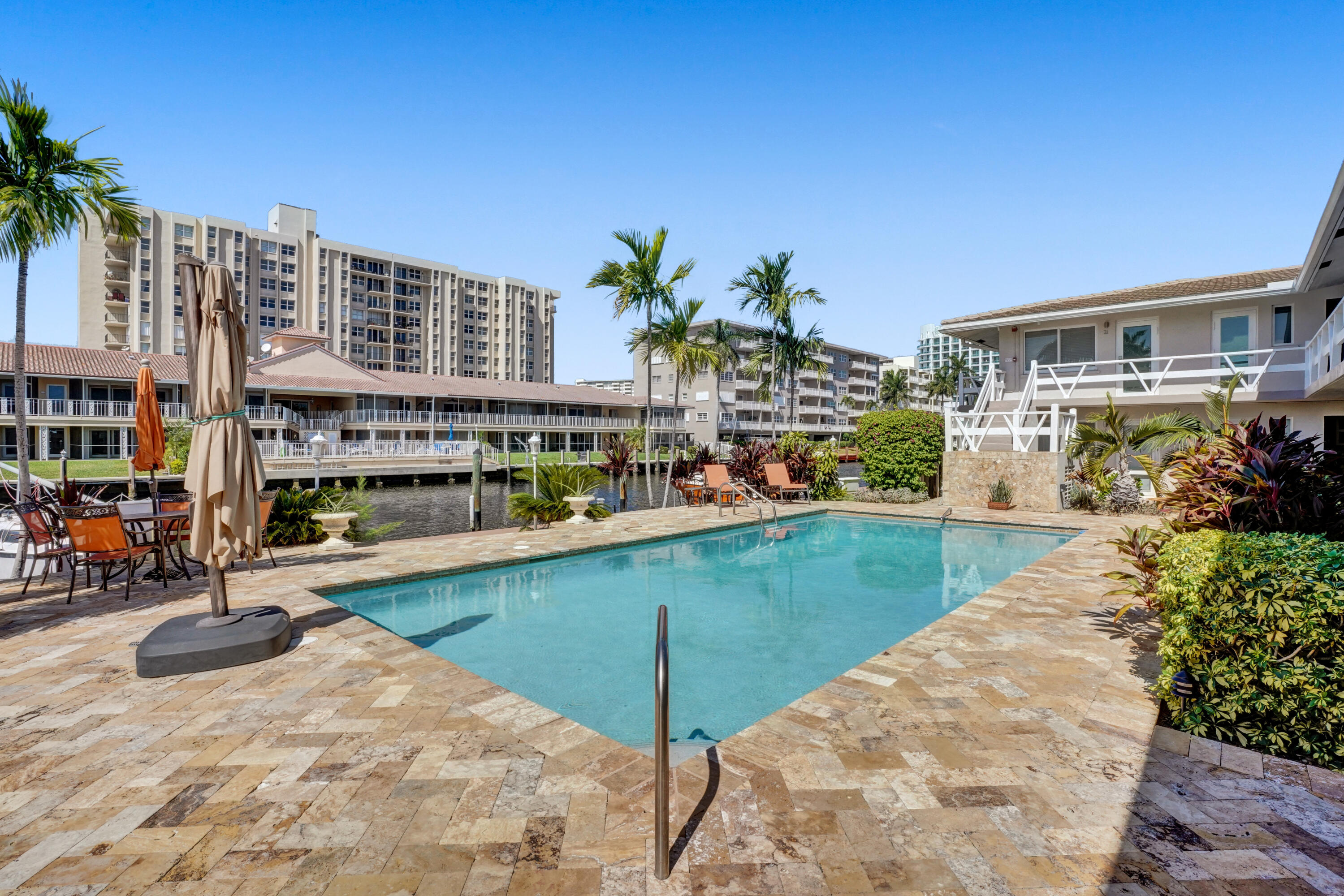 2857 NE 32nd #8, Fort Lauderdale FL 33306