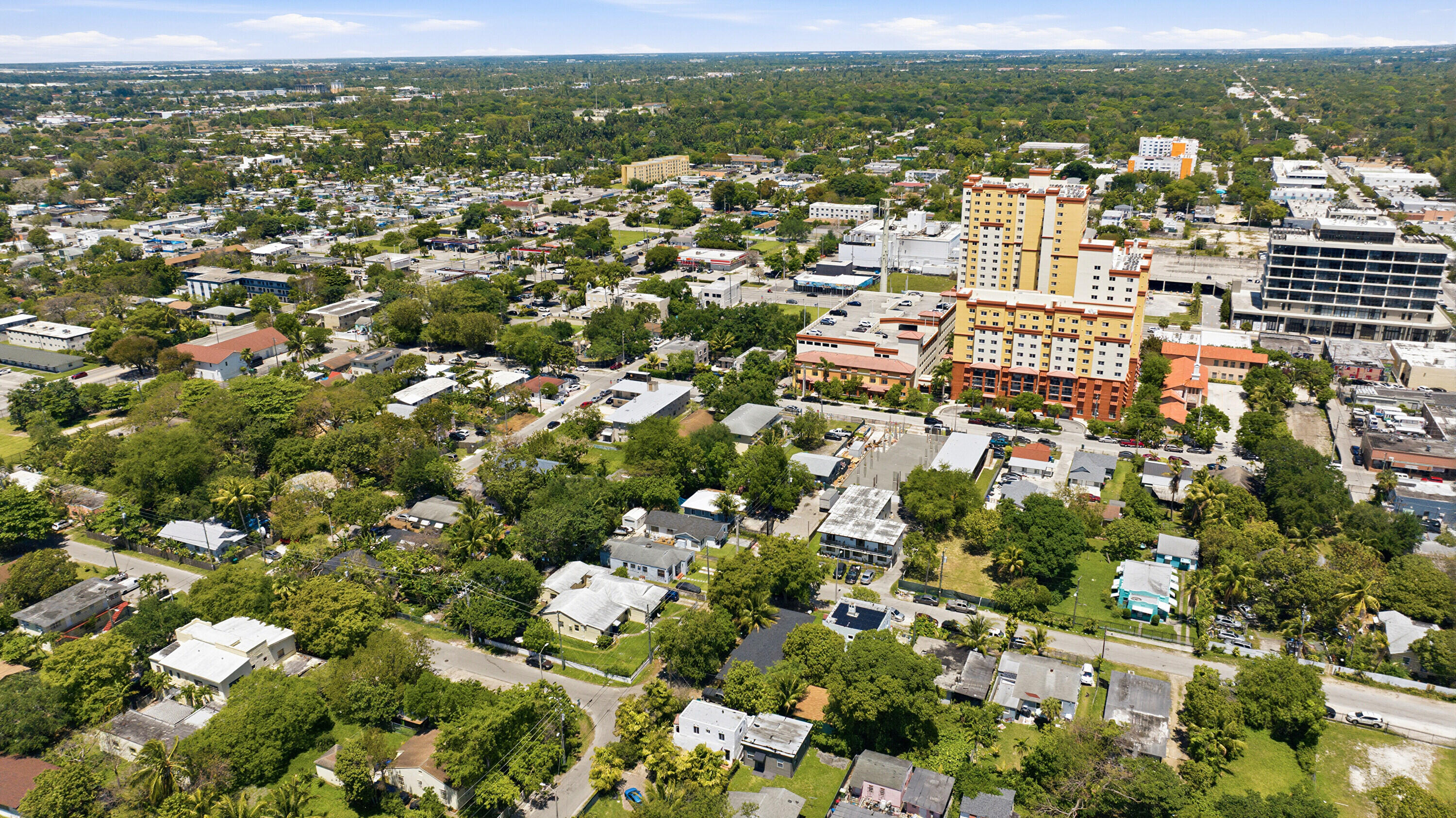 7700 NE 1st, Miami FL 33138