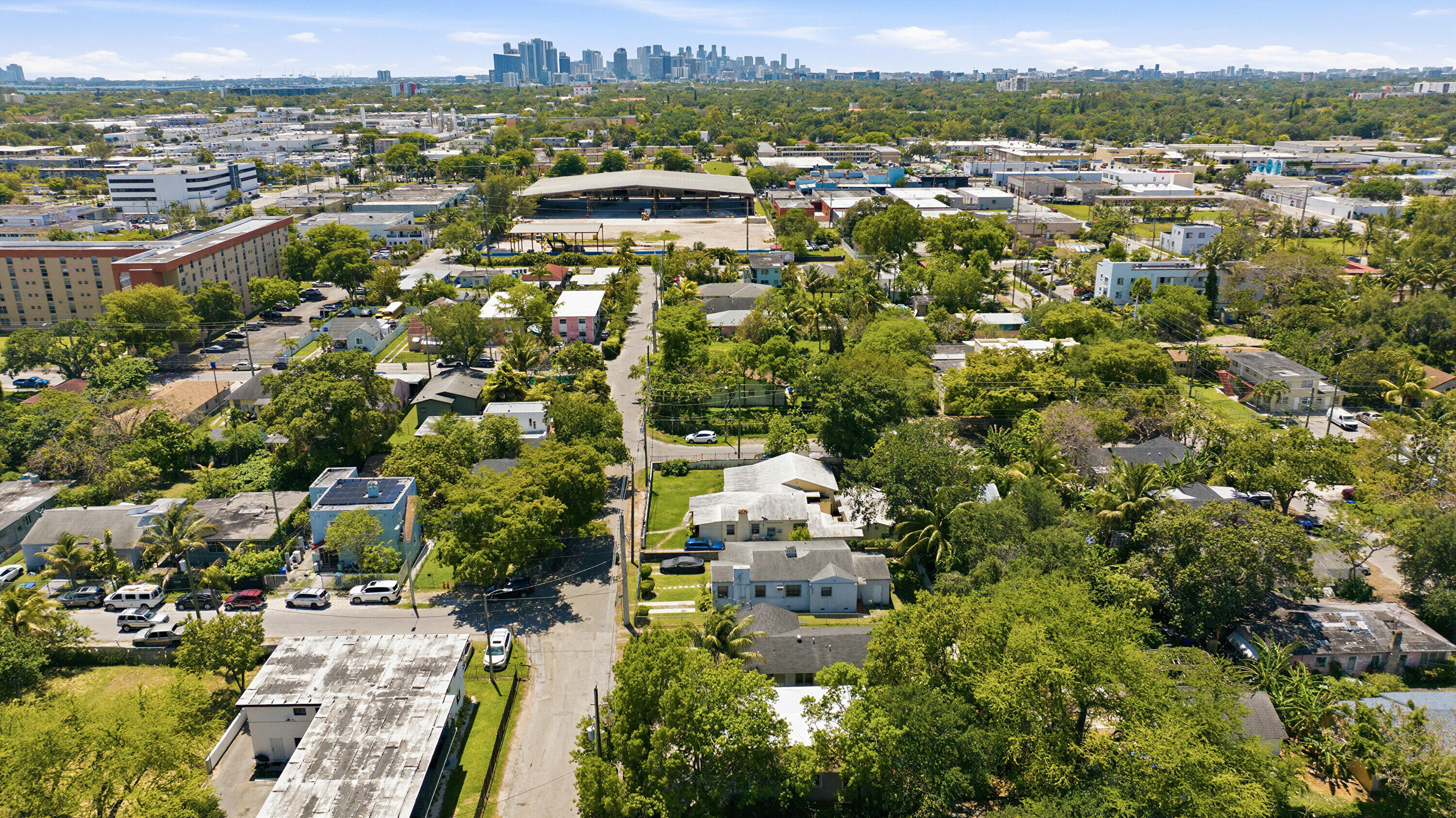 7700 NE 1st, Miami FL 33138