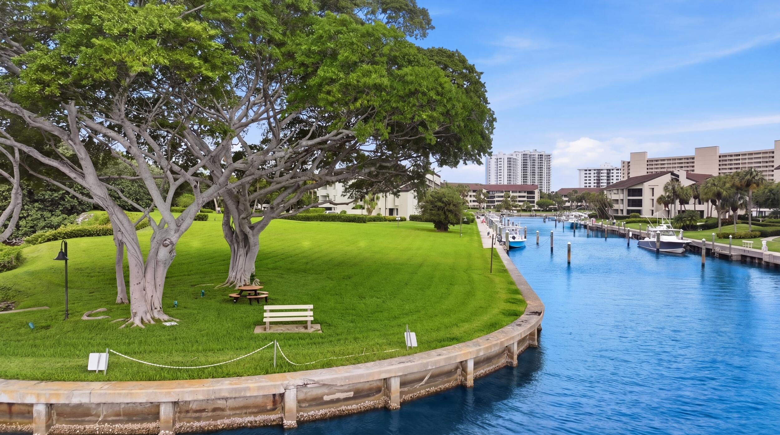 1109 E Marine Way #L4r, North Palm Beach FL 33408