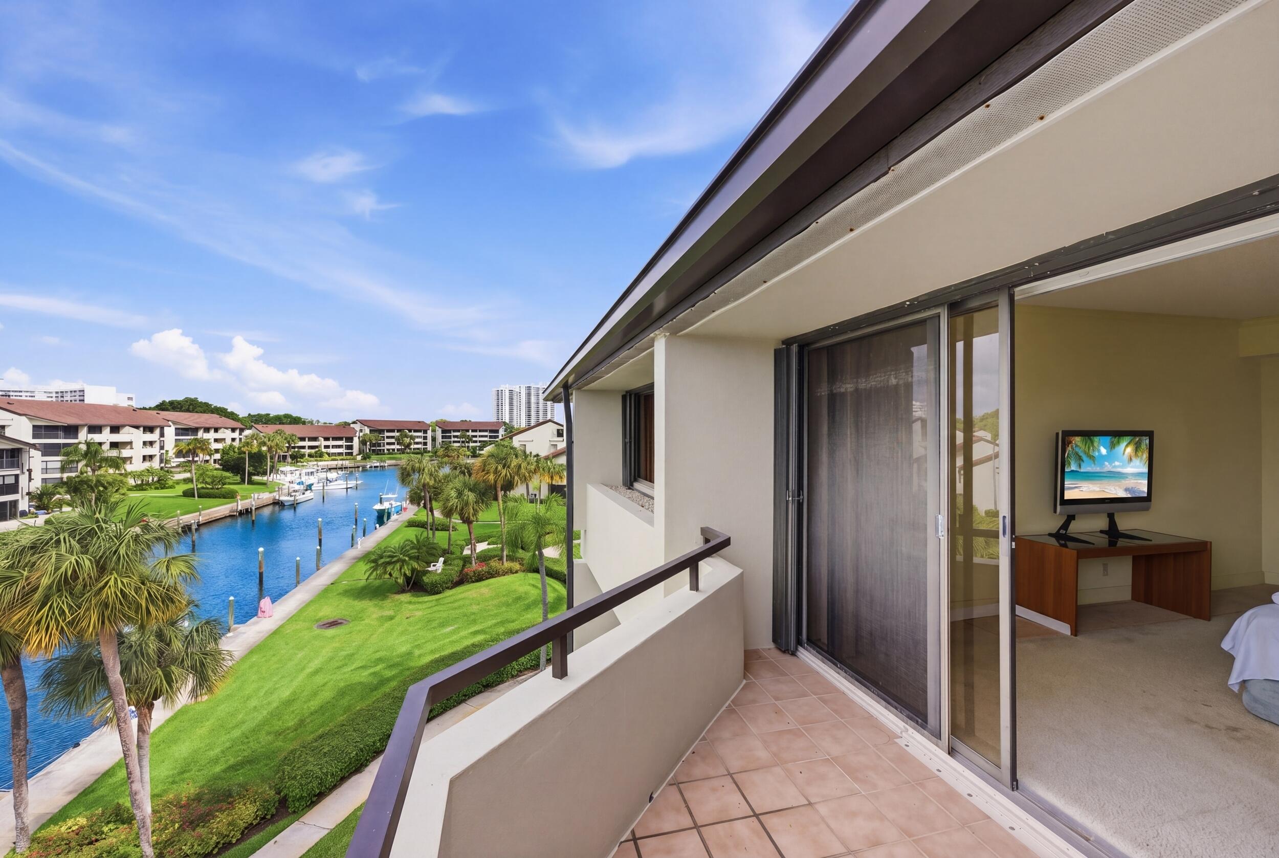 1109 E Marine Way #L4r, North Palm Beach FL 33408