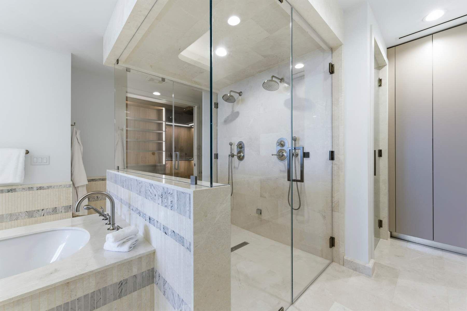 1333 S Flagler #1702, West Palm Beach FL 33401