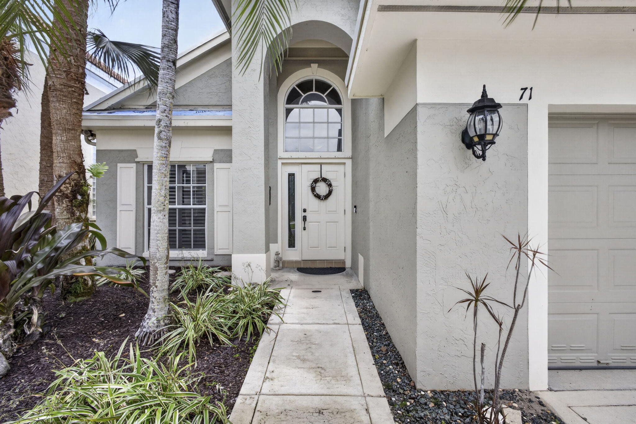71 Princewood, Palm Beach Gardens FL 33410