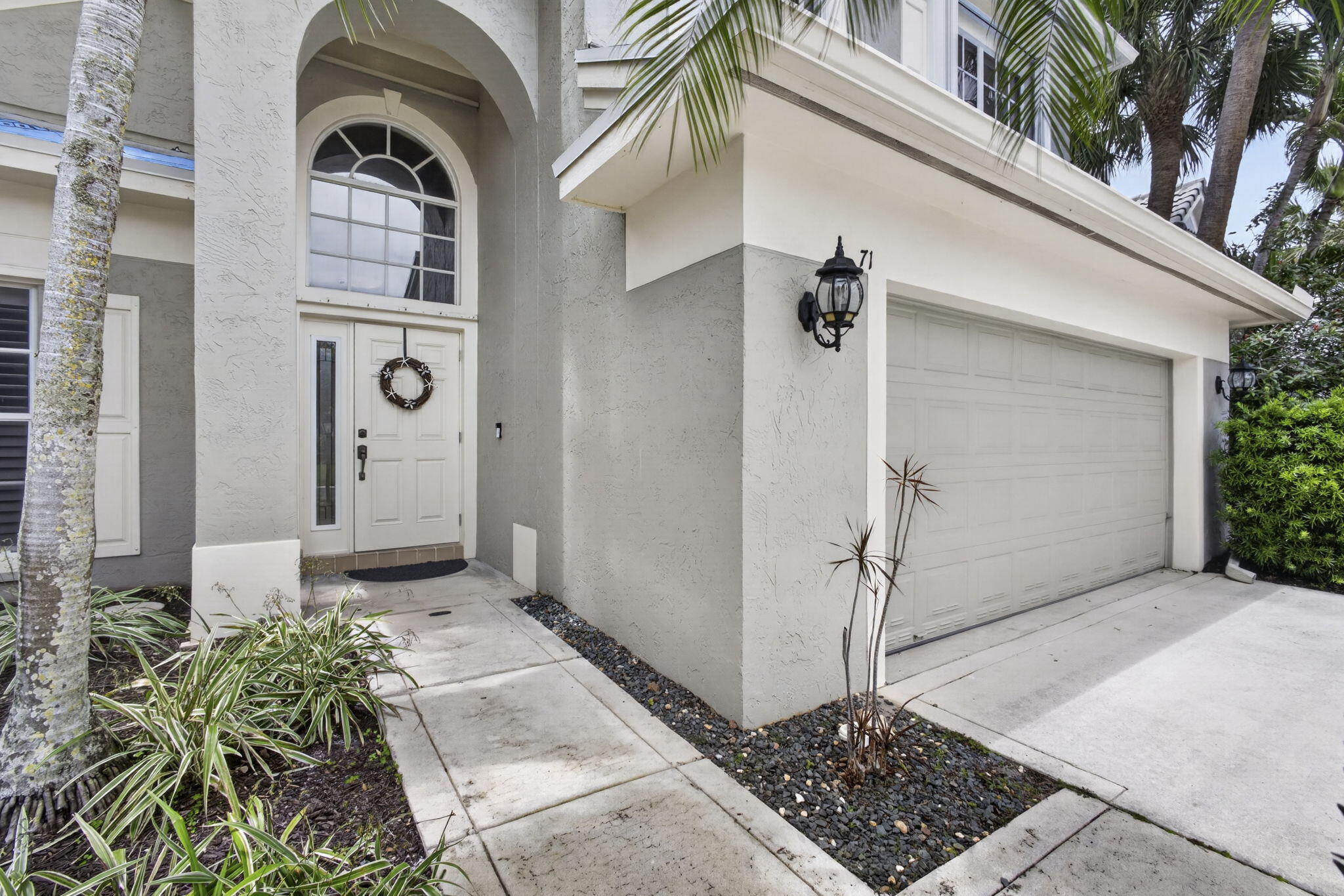 71 Princewood, Palm Beach Gardens FL 33410