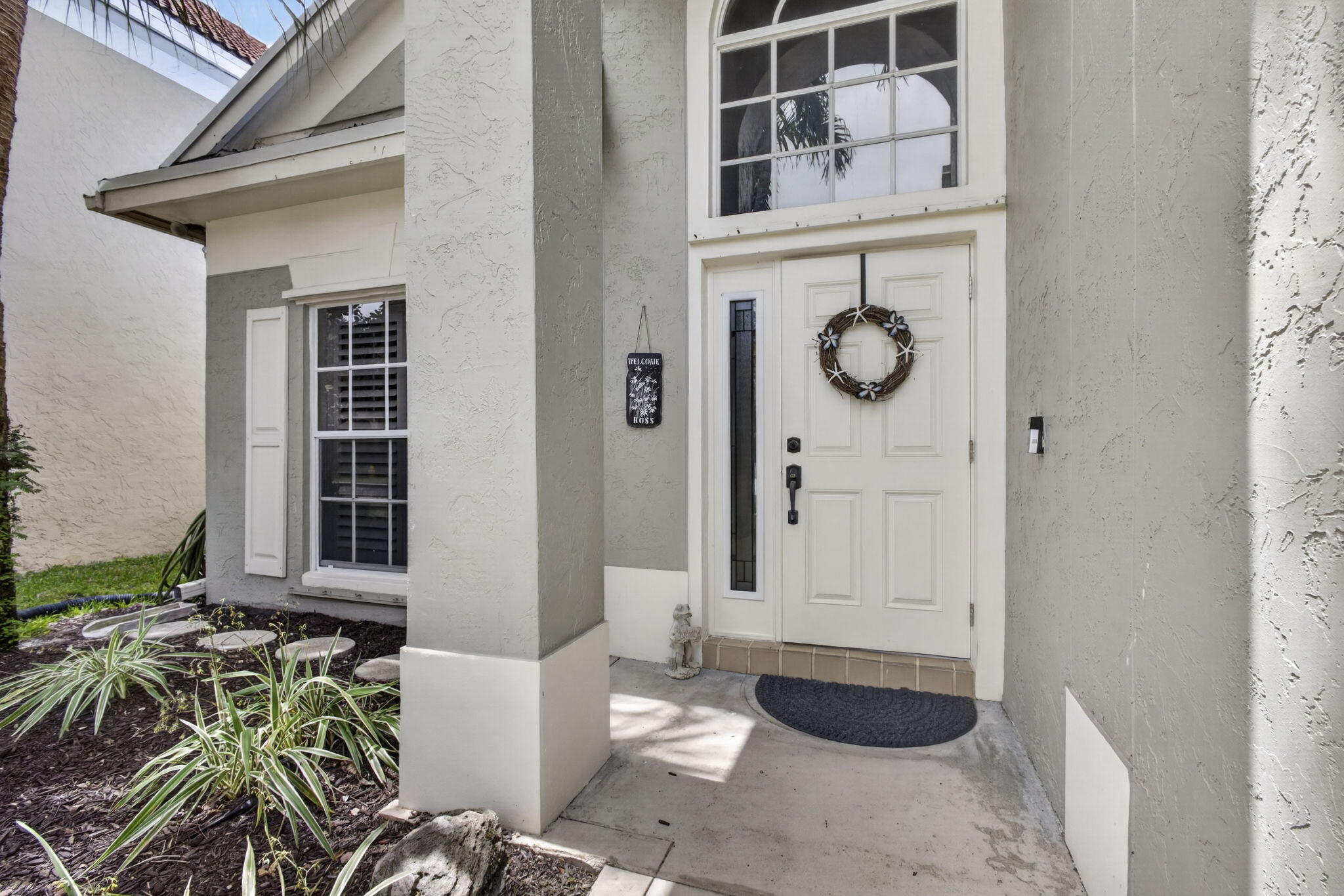 71 Princewood, Palm Beach Gardens FL 33410