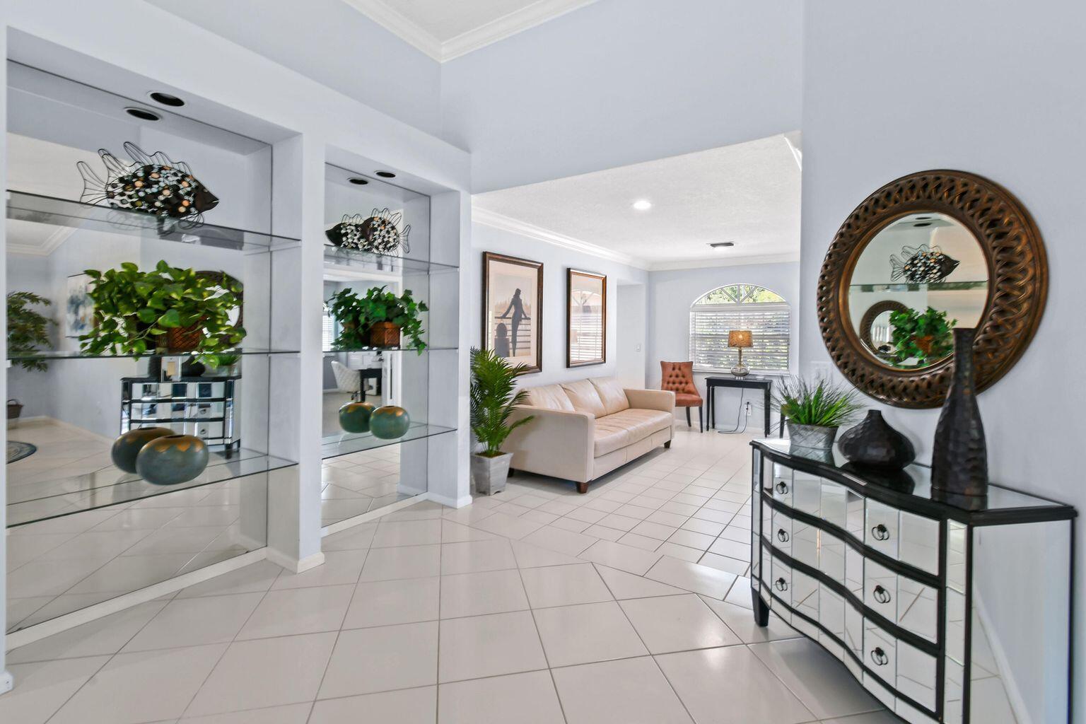 252 Legendary, Palm Beach Gardens FL 33418