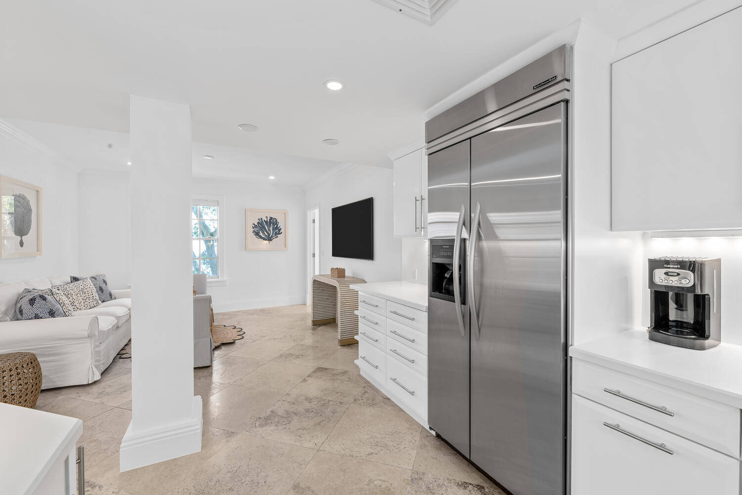 350 Cocoanut Row #3a, Palm Beach FL 33480