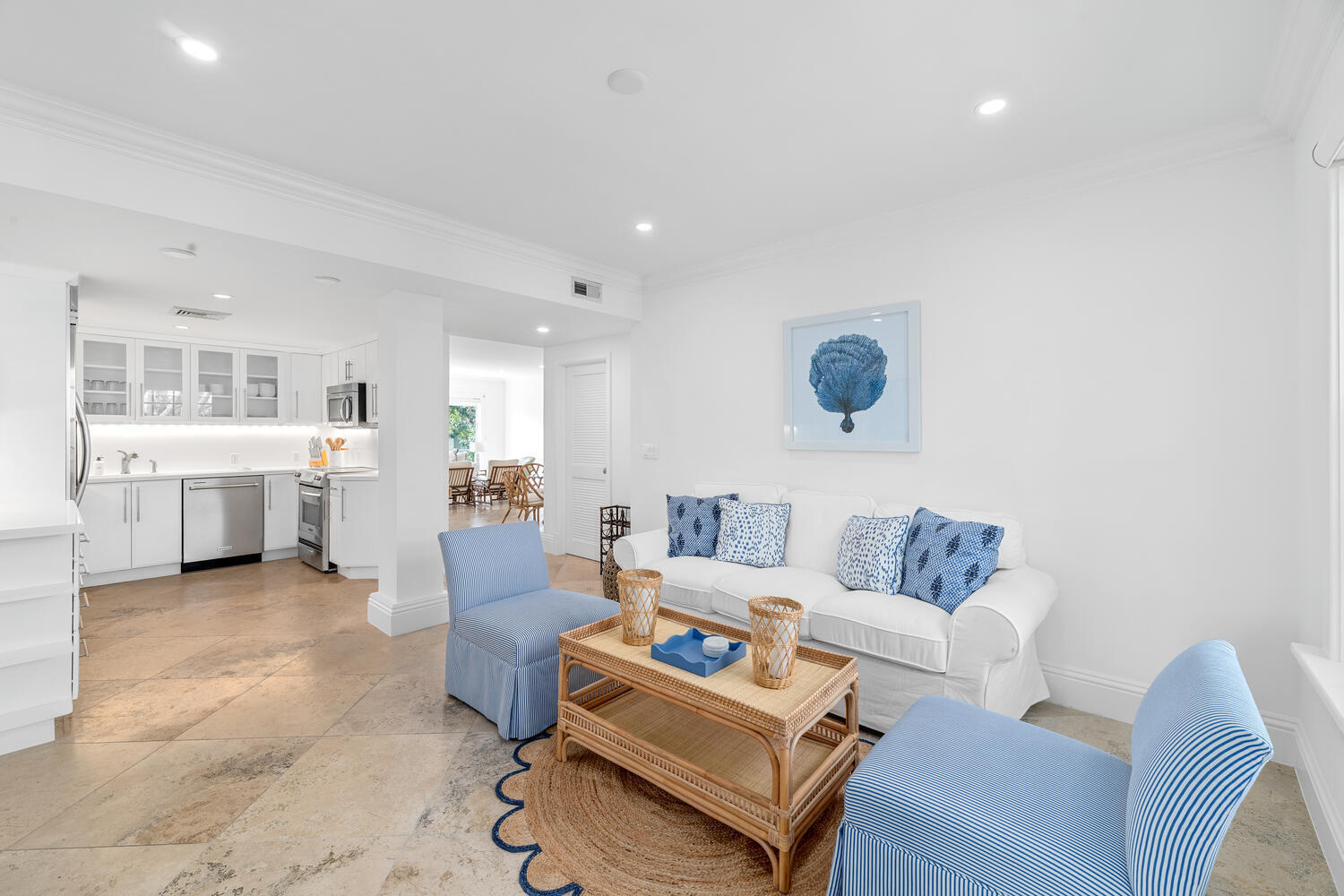350 Cocoanut Row #3a, Palm Beach FL 33480