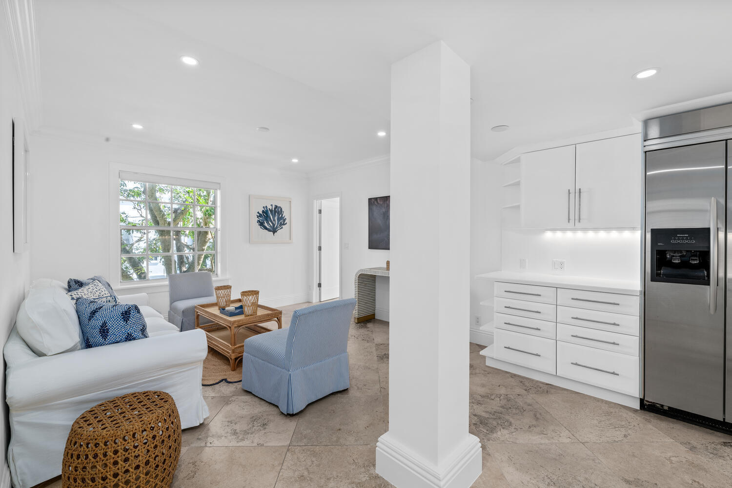 350 Cocoanut Row #3a, Palm Beach FL 33480