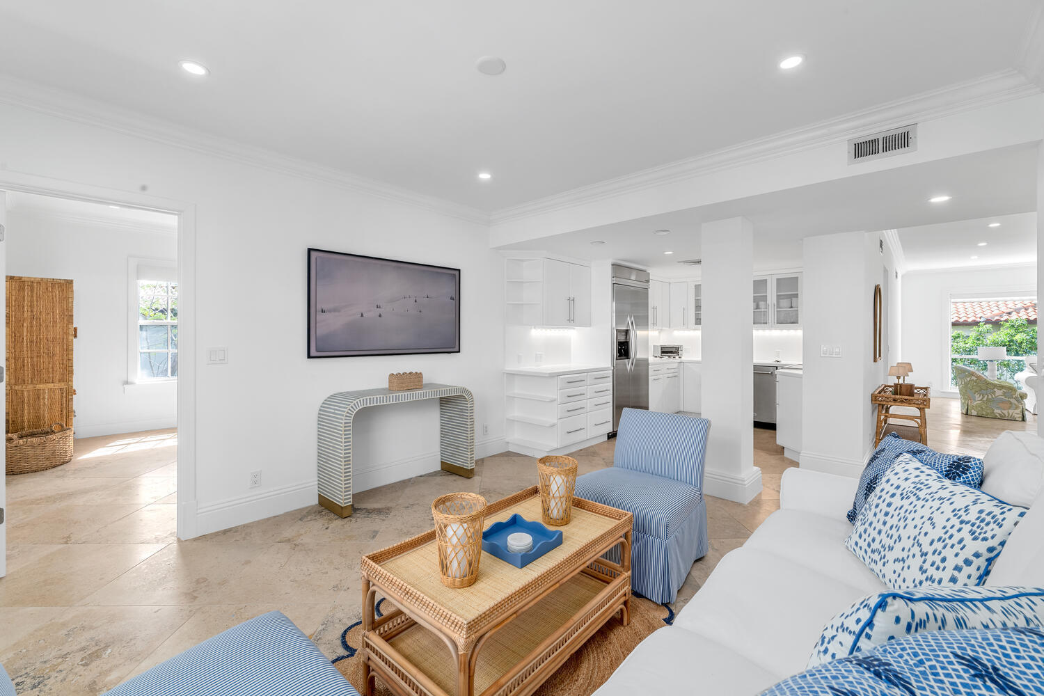 350 Cocoanut Row #3a, Palm Beach FL 33480