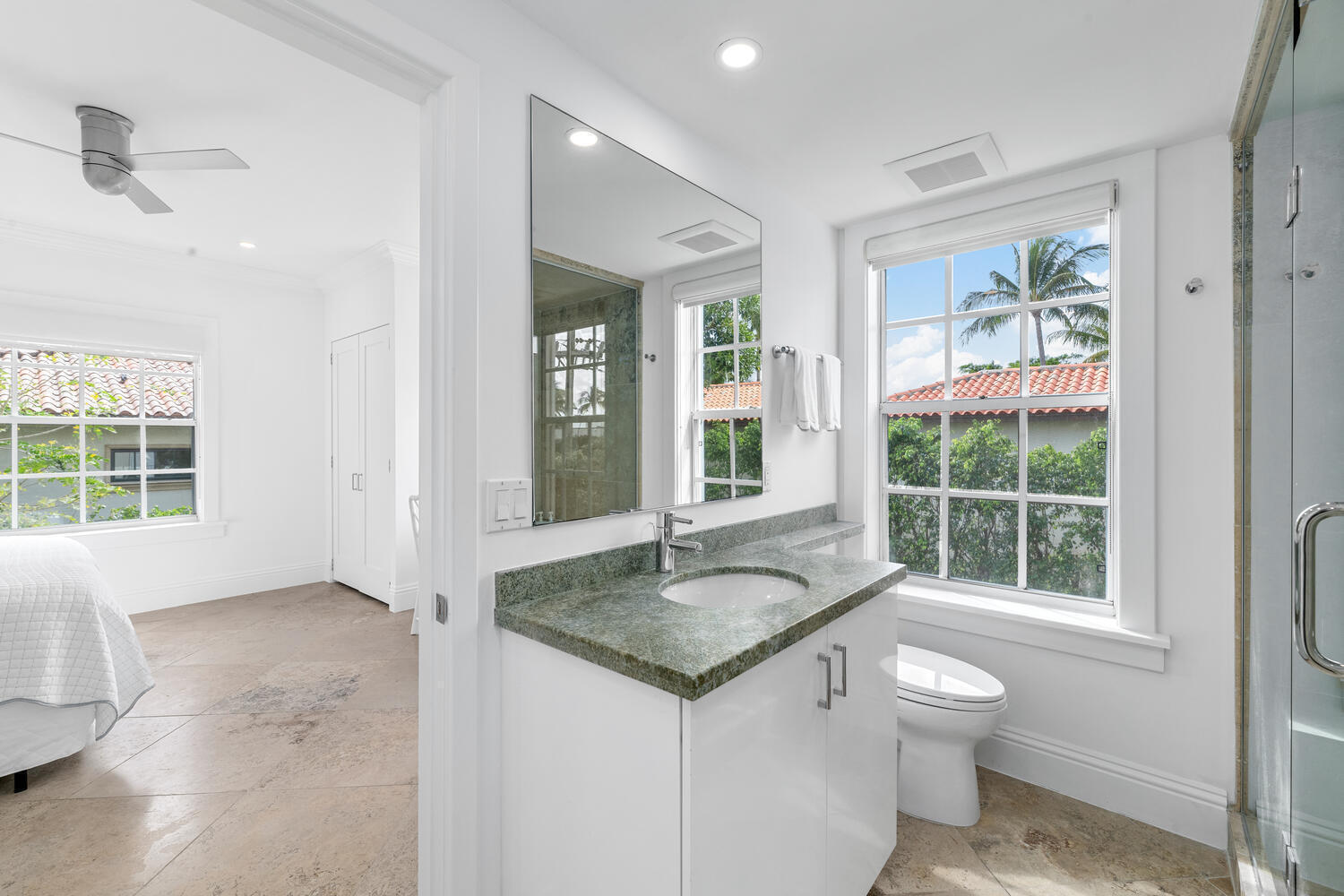 350 Cocoanut Row #3a, Palm Beach FL 33480