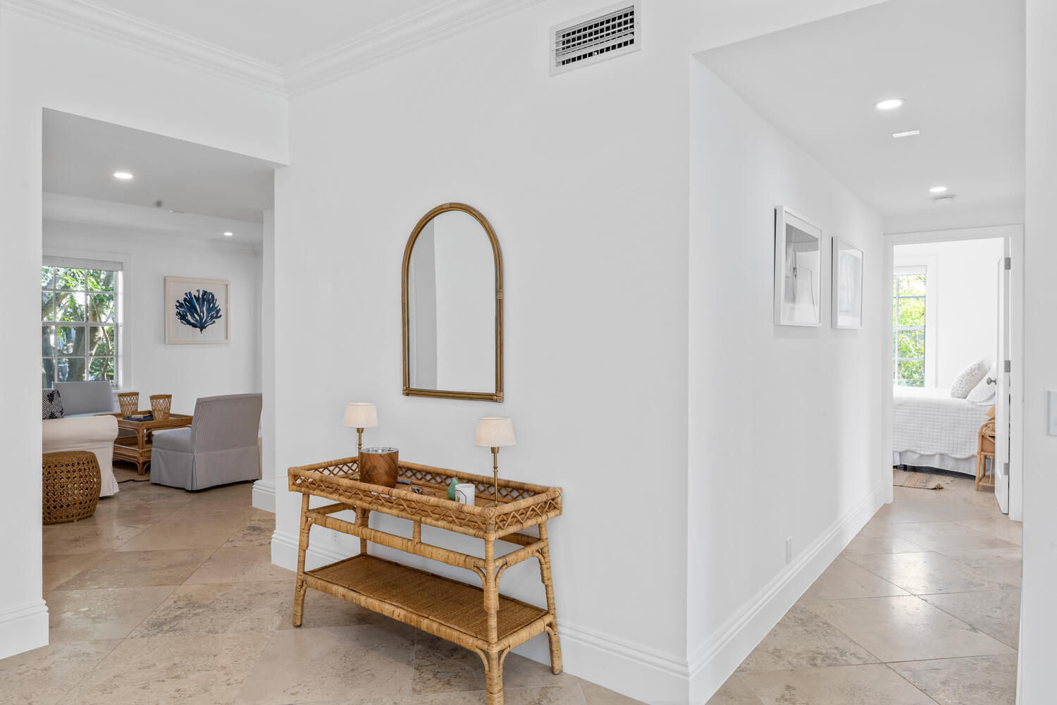 350 Cocoanut Row #3a, Palm Beach FL 33480