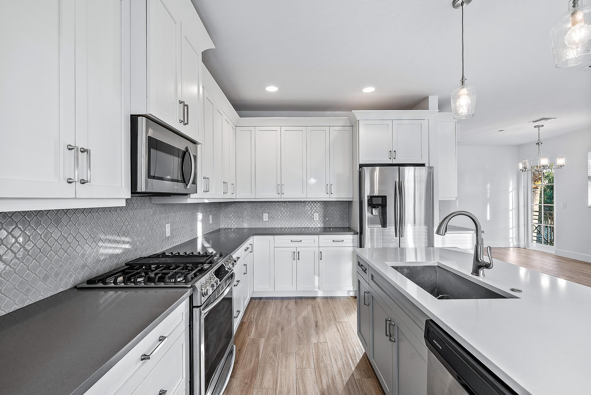 3770 County Line #A1, Tequesta FL 33469