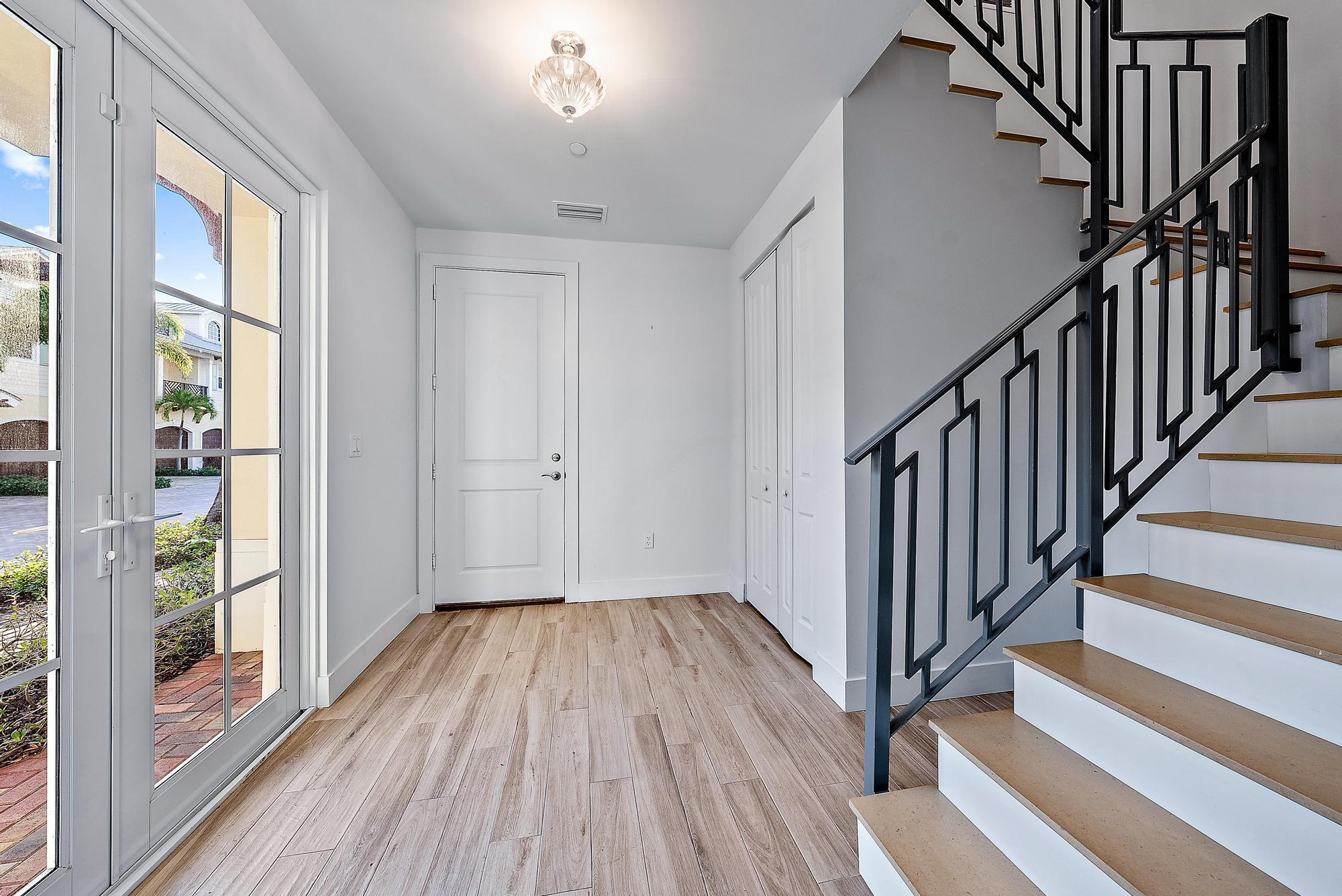 3770 County Line #A1, Tequesta FL 33469