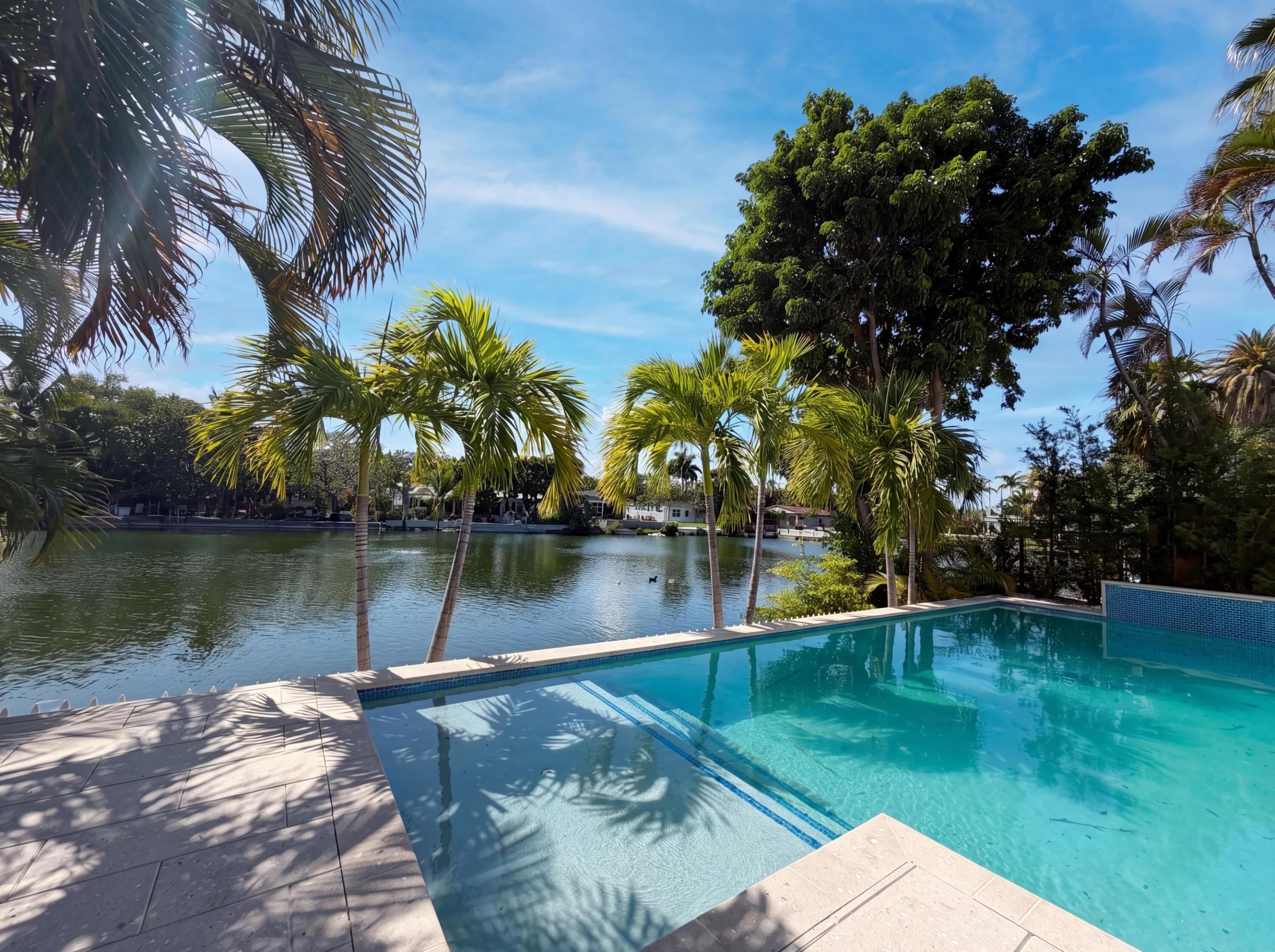 1717 NE 20th, Fort Lauderdale FL 33305