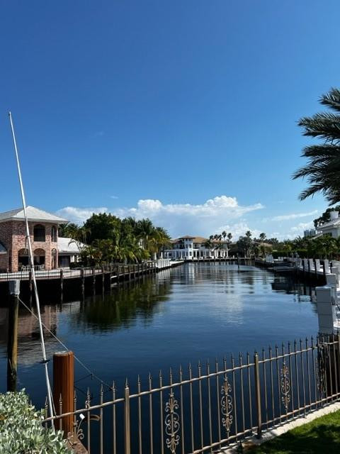 71 Bay Colony, Fort Lauderdale FL 33308