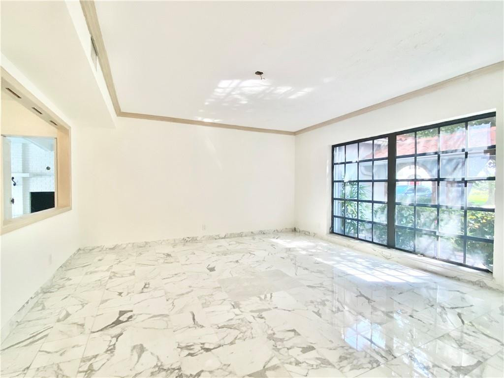 71 Bay Colony, Fort Lauderdale FL 33308
