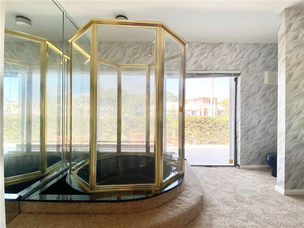 71 Bay Colony, Fort Lauderdale FL 33308