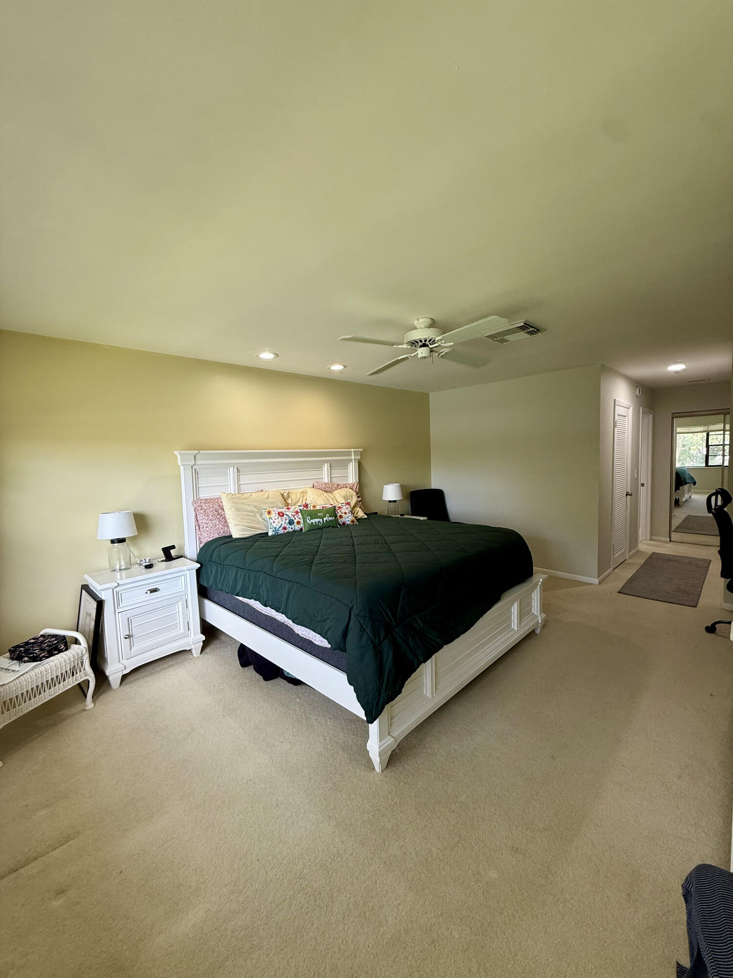 20 Westgate #F, Boynton Beach FL 33436