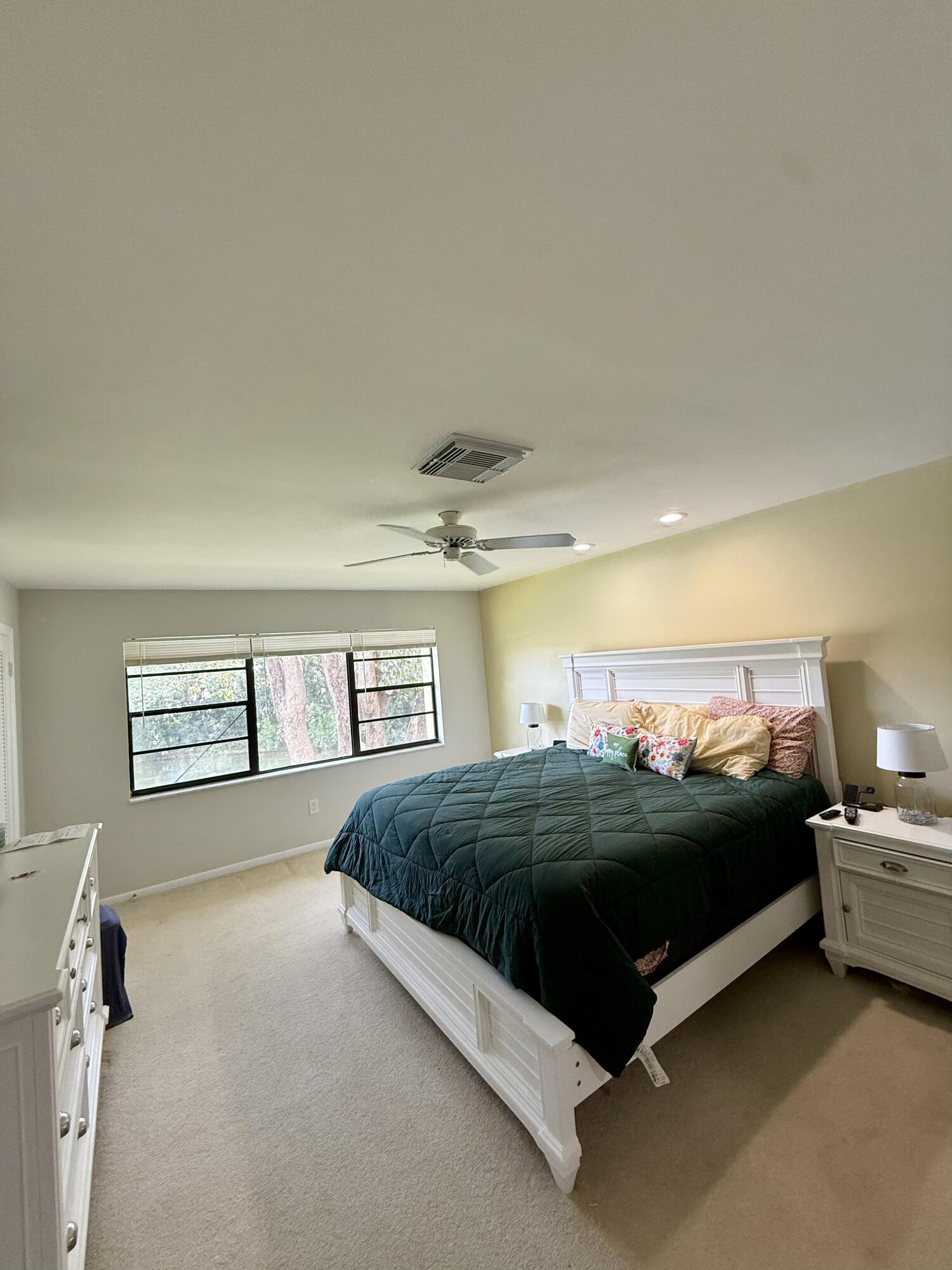 20 Westgate #F, Boynton Beach FL 33436