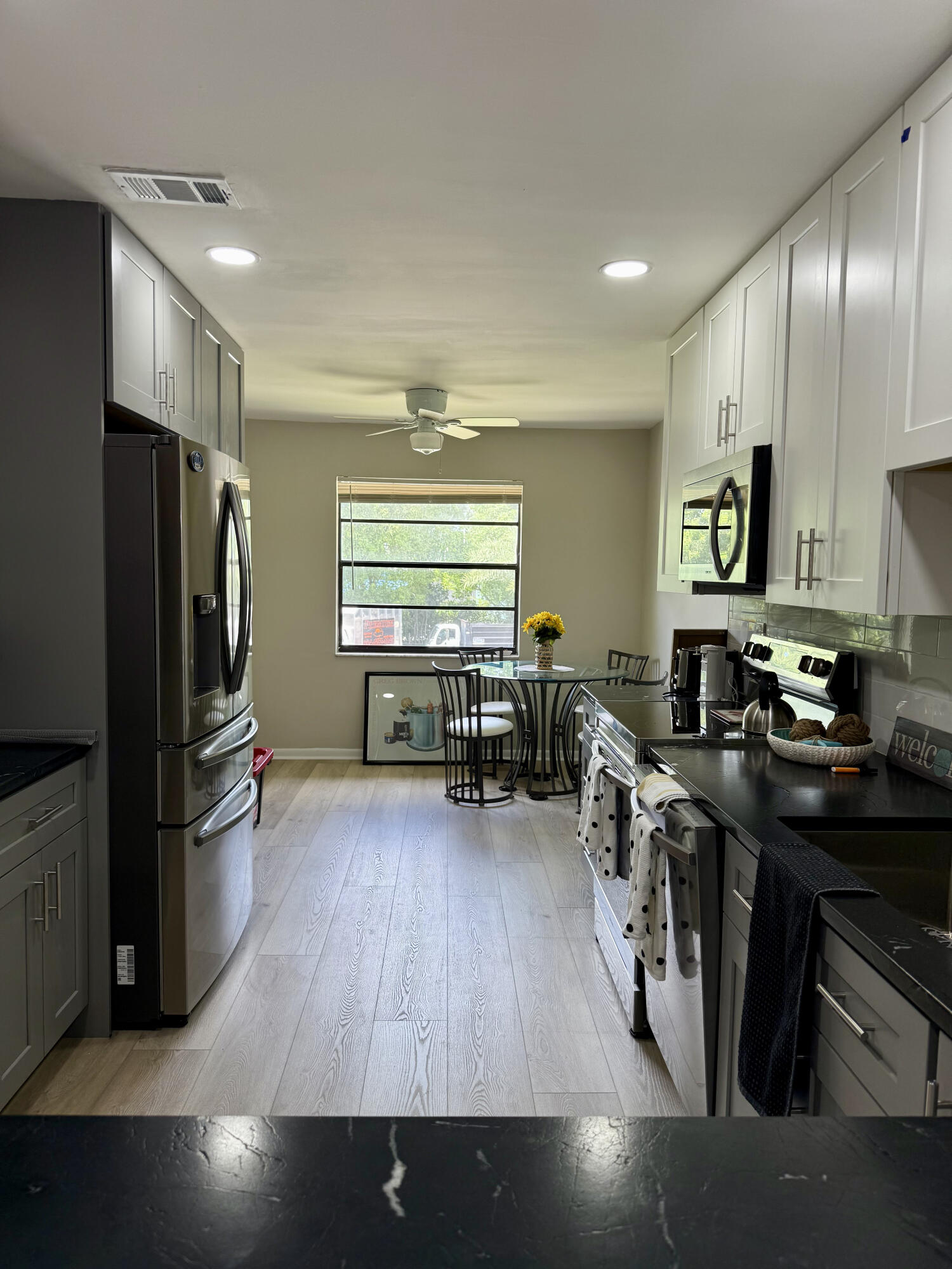 20 Westgate #F, Boynton Beach FL 33436