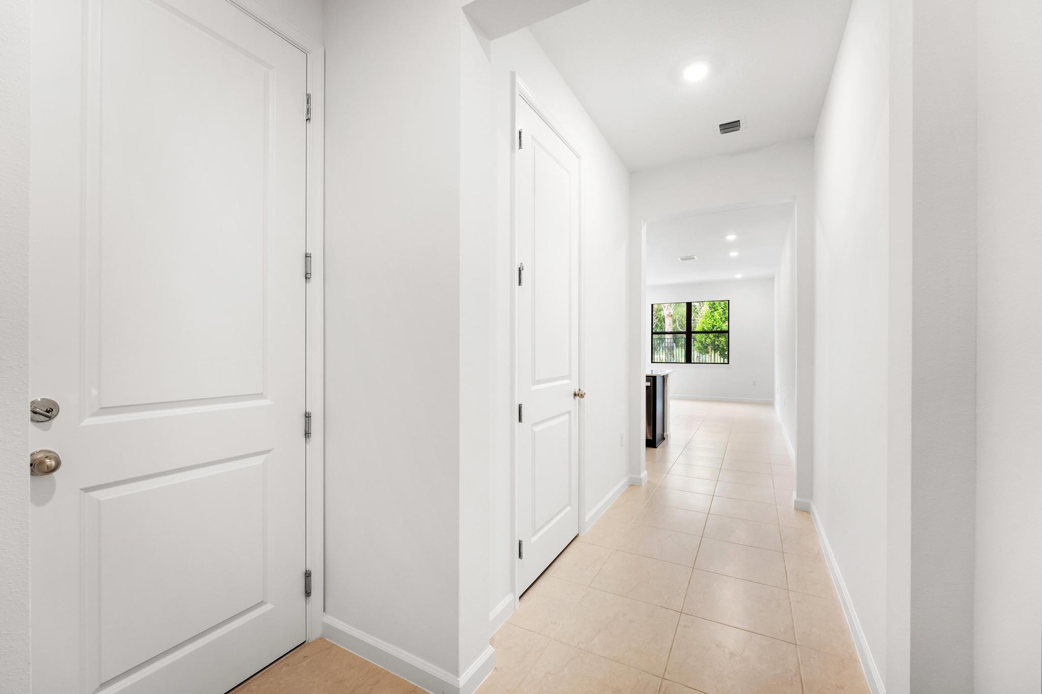 4315 Efendi, Lantana FL 33462