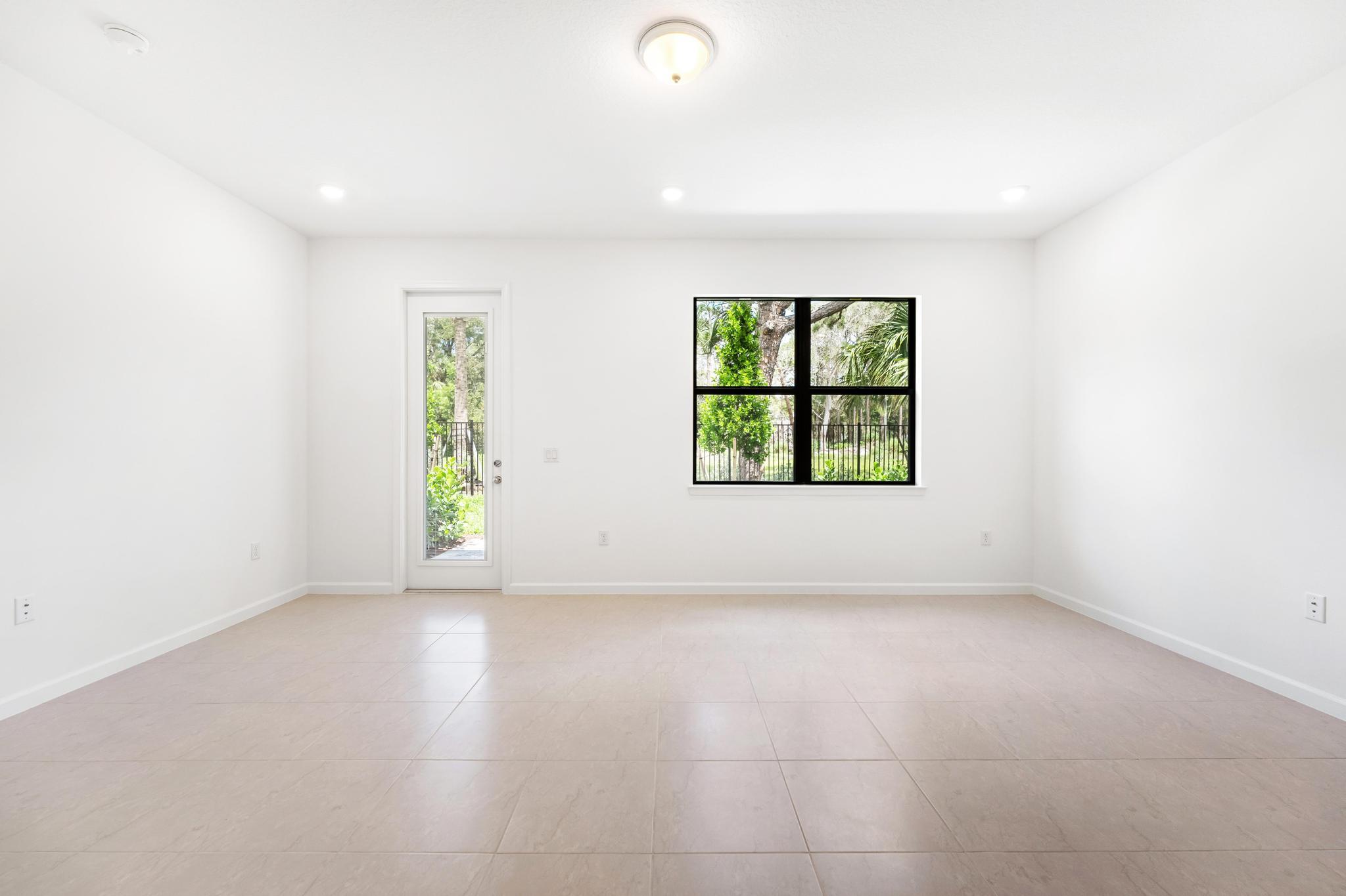 4315 Efendi, Lantana FL 33462