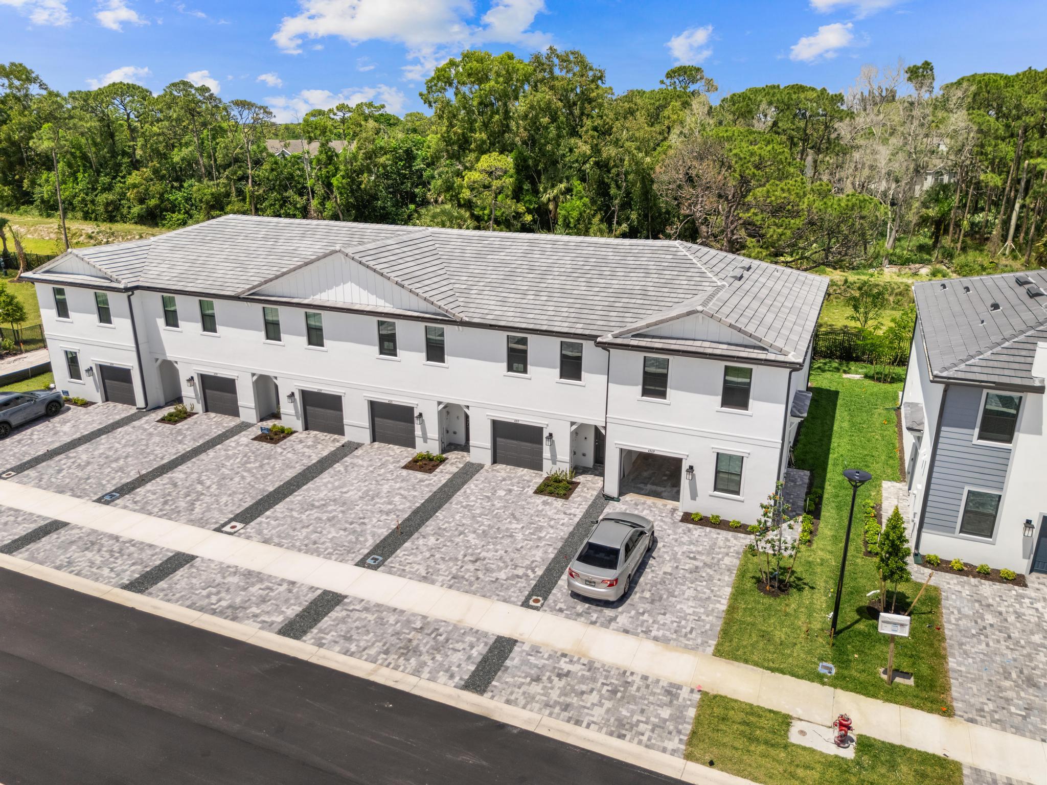 4315 Efendi, Lantana FL 33462