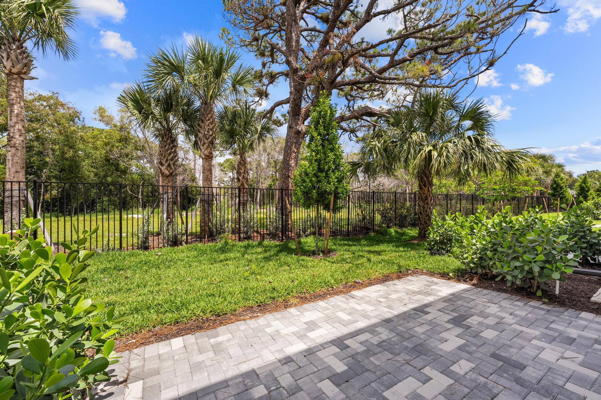 4315 Efendi, Lantana FL 33462