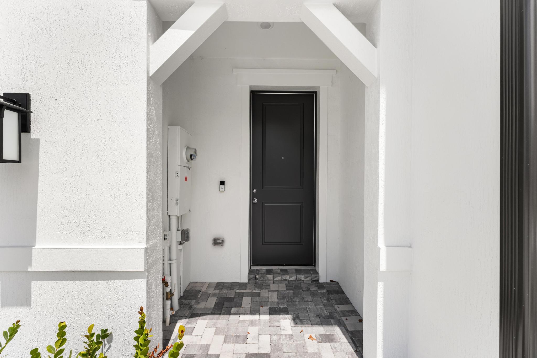 4315 Efendi, Lantana FL 33462