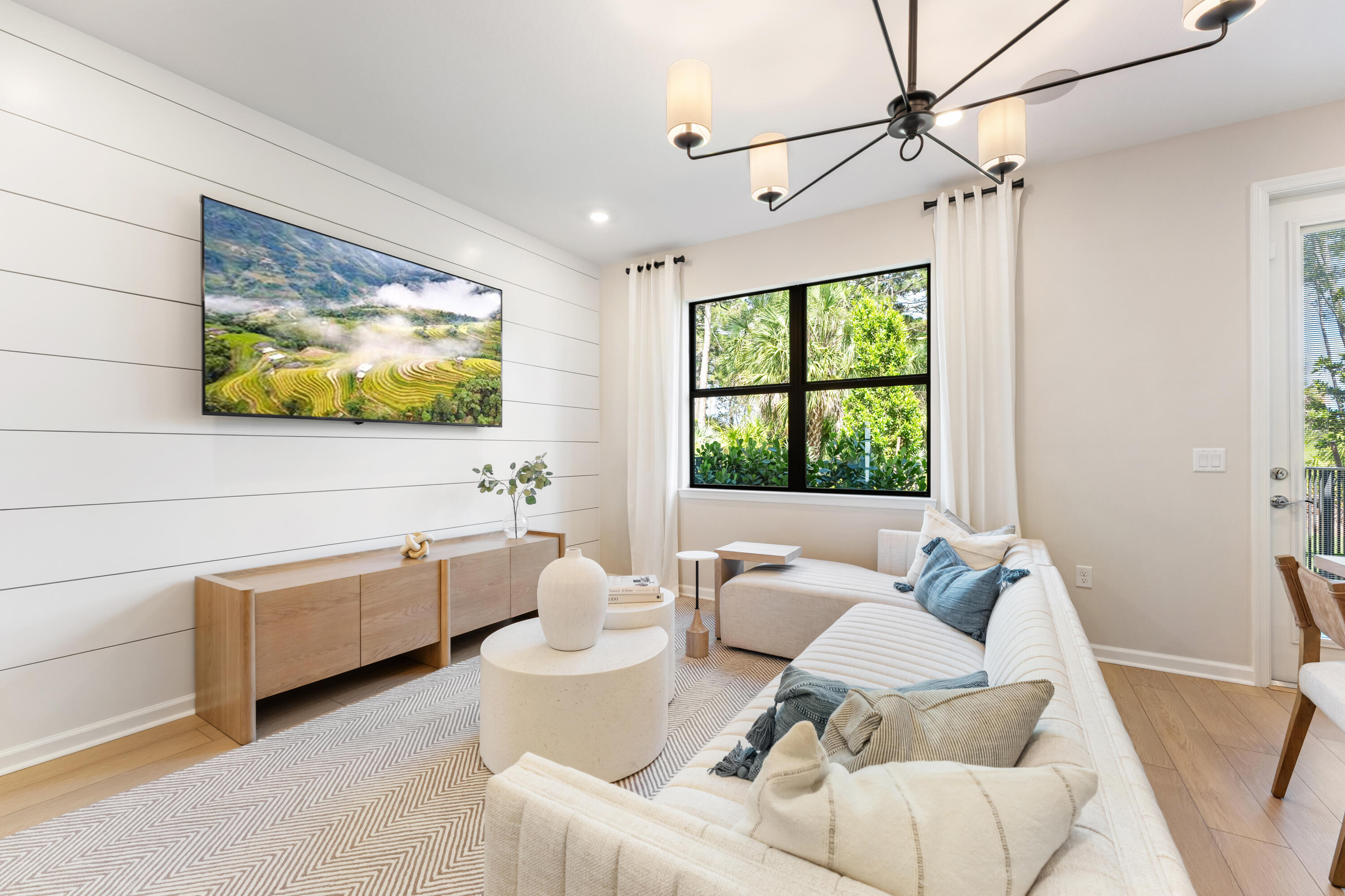 4315 Efendi, Lantana FL 33462