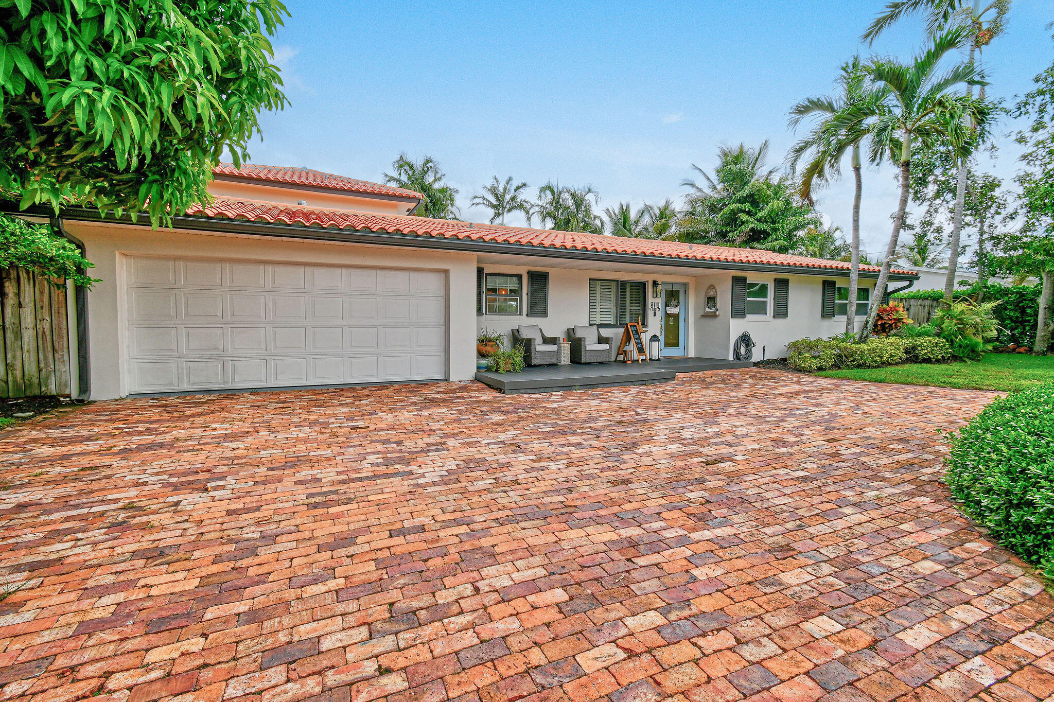 8110 W Lake, West Palm Beach FL 33406