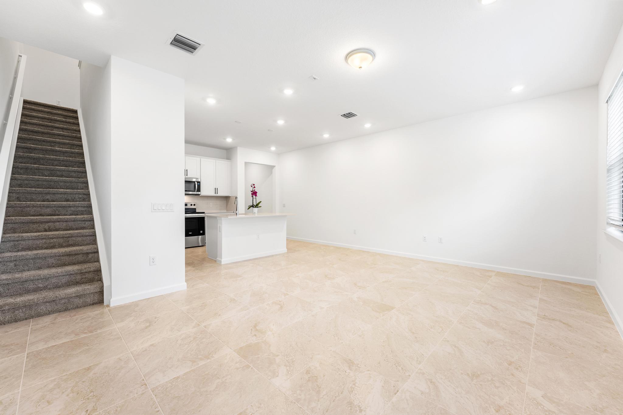 4333 Efendi, Lantana FL 33462