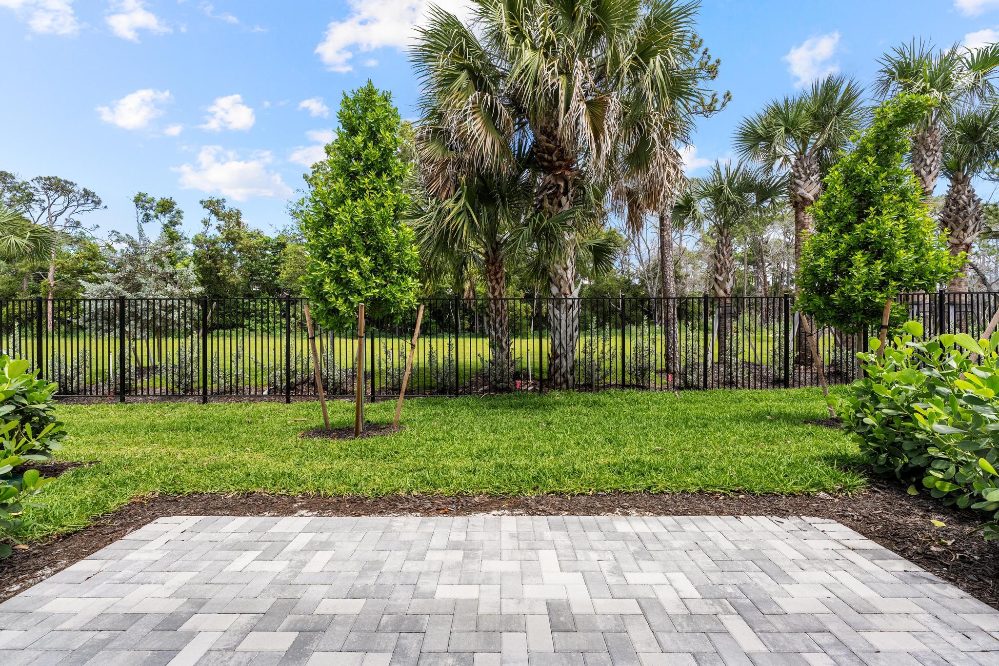 4333 Efendi, Lantana FL 33462